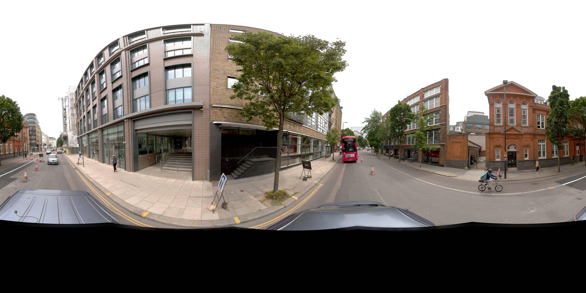 Street view near Yotel, Clerkenwell — © jeffreymartin (CC BY-SA · Mapillary)