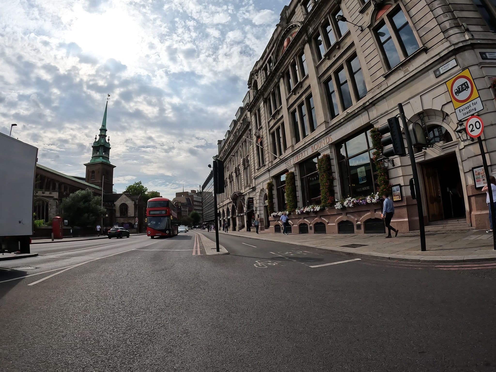 Street view near Bridgestreet Corporate Housing Tower View, City of London — © erias (CC BY-SA · Mapillary)