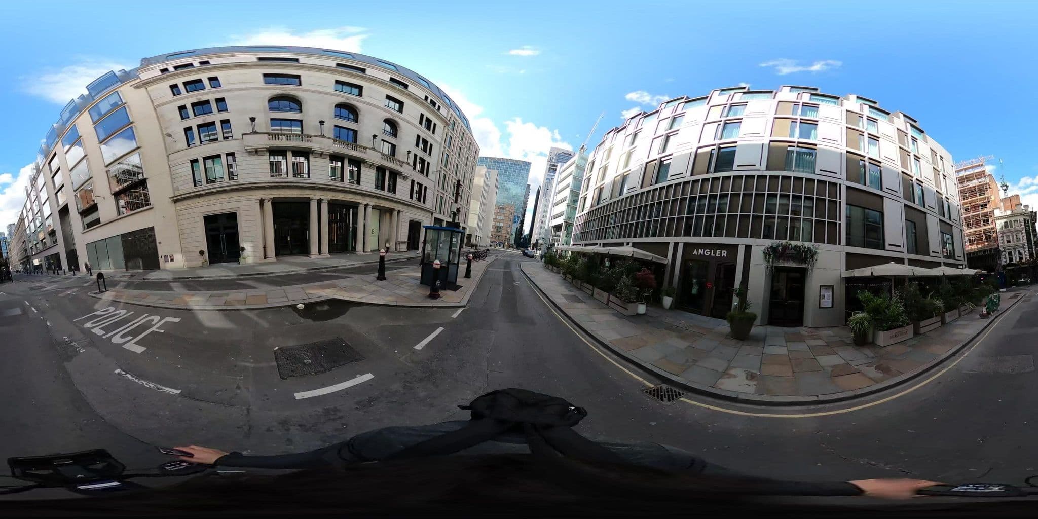 Street view near 3 South Place, Barbican — © asturksever (CC BY-SA · Mapillary)