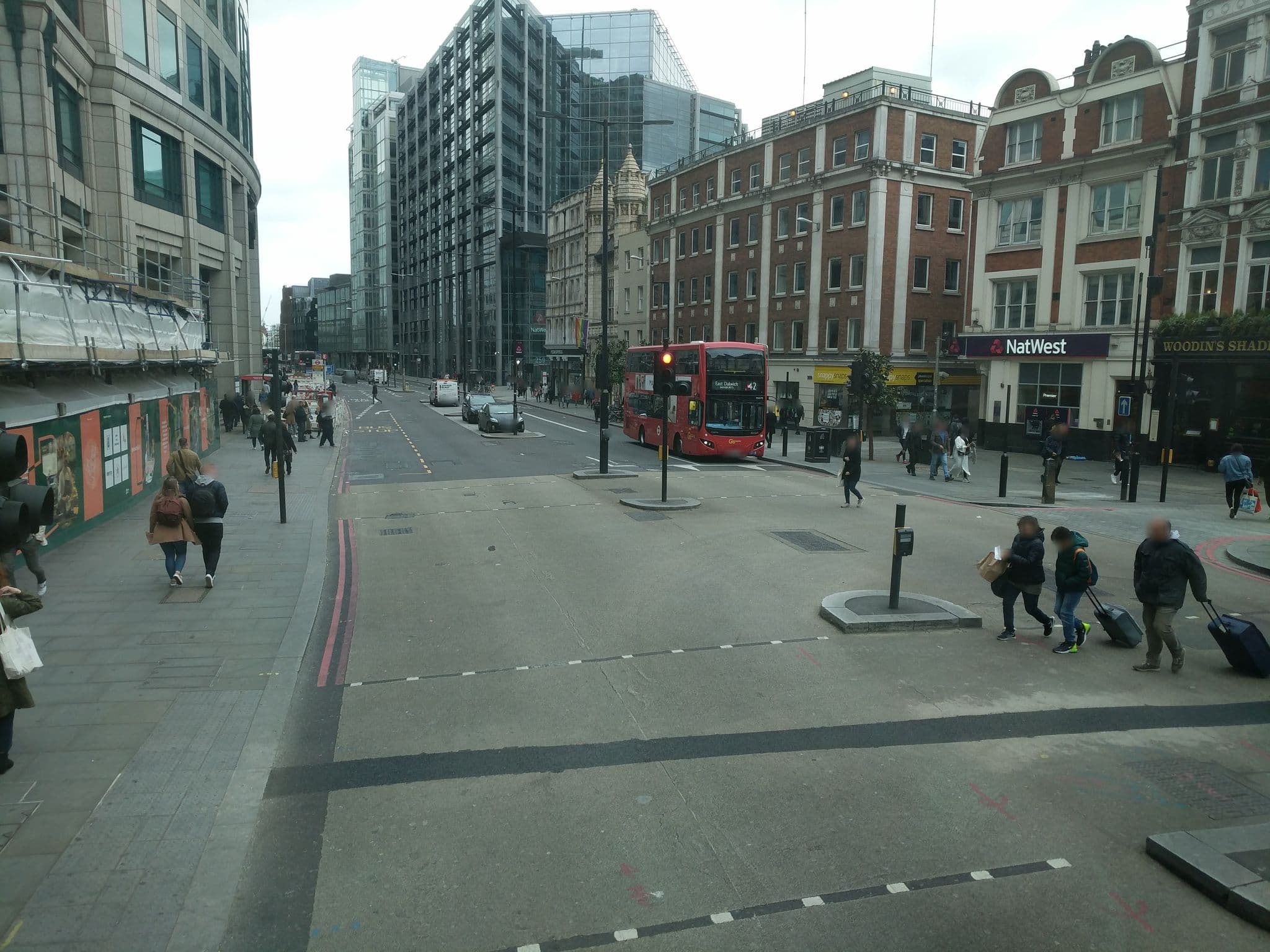 Street view near 196 Bishopgate, Spitalfields — © firefishy (CC BY-SA · Mapillary)