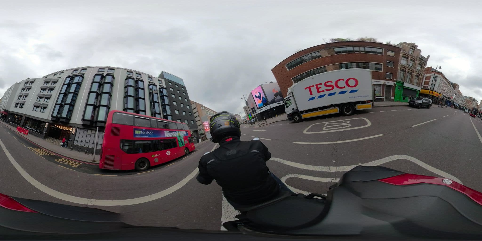 Street view near Workham Hotels, Spitalfields — © wasd42 (CC BY-SA · Mapillary)