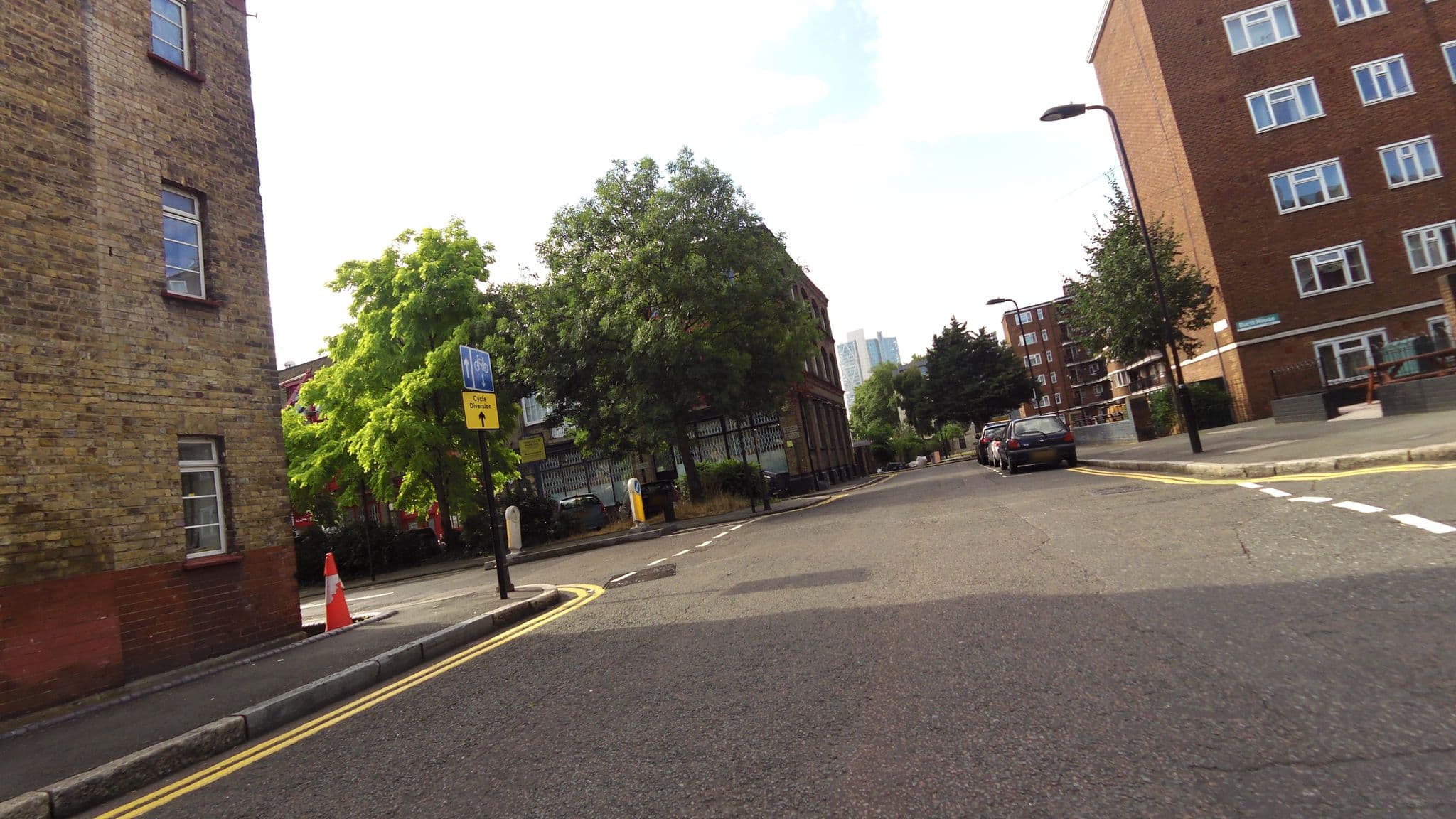 Street view near The Framerys, Spitalfields — © kieran (CC BY-SA · Mapillary)