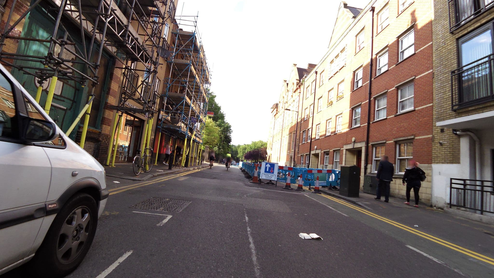 Street view near Sleepy Joes, Spitalfields — © kieran (CC BY-SA · Mapillary)