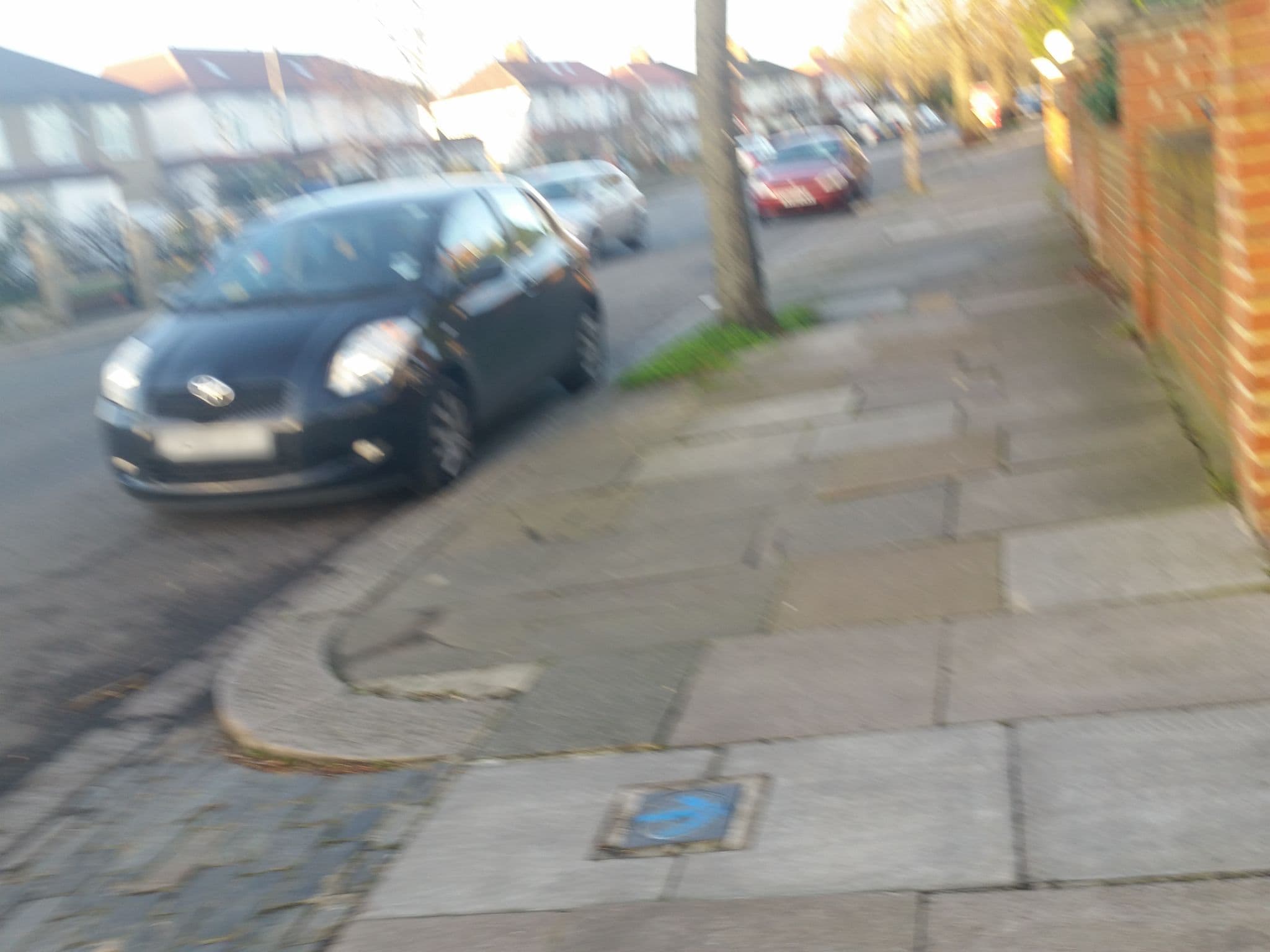 Street view near F Z Hotels Limited, Enfield Town — © matth81 (CC BY-SA · Mapillary)