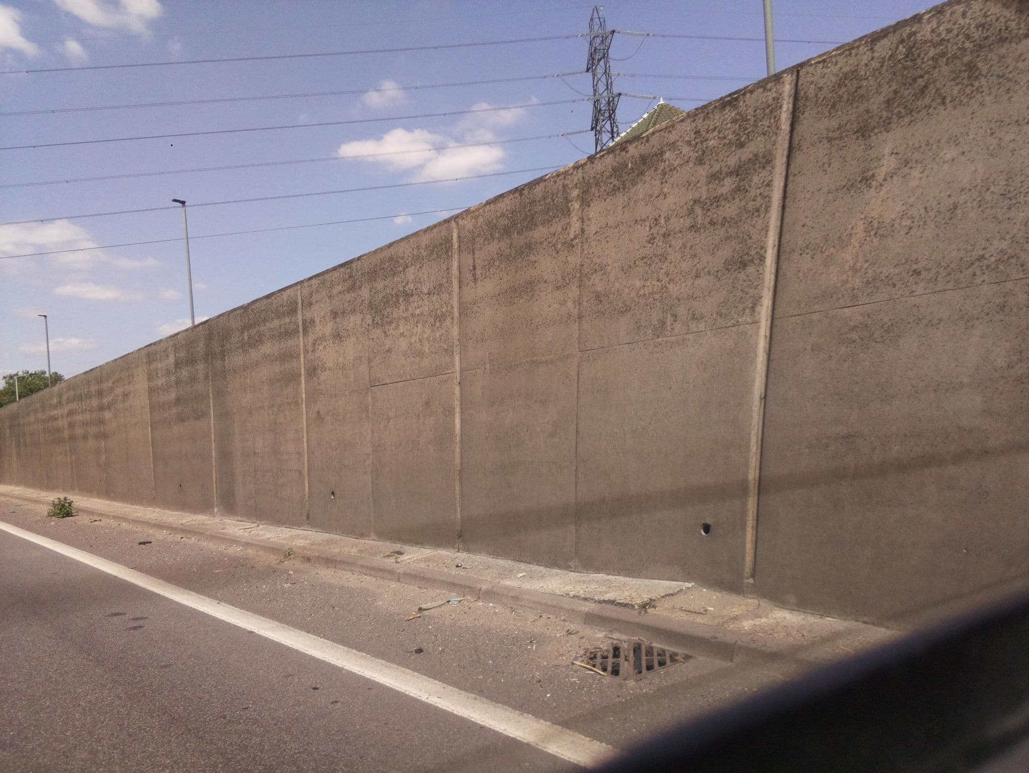 Street view near Holiday Inn Express, Highams Park — © southglos (CC BY-SA · Mapillary)