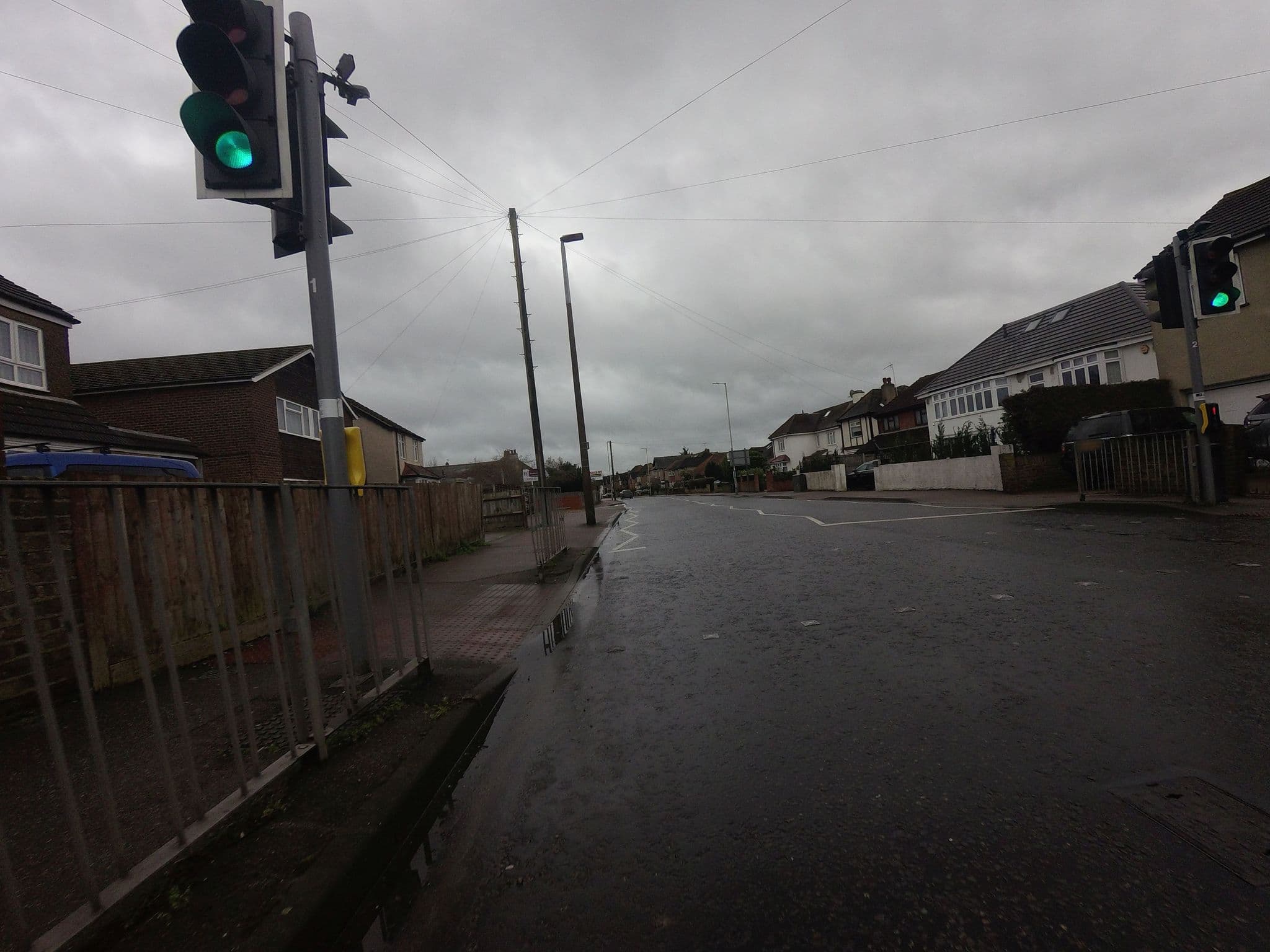 Street view near Churchgate Lodge, Cheshunt — © rskedgell (CC BY-SA · Mapillary)