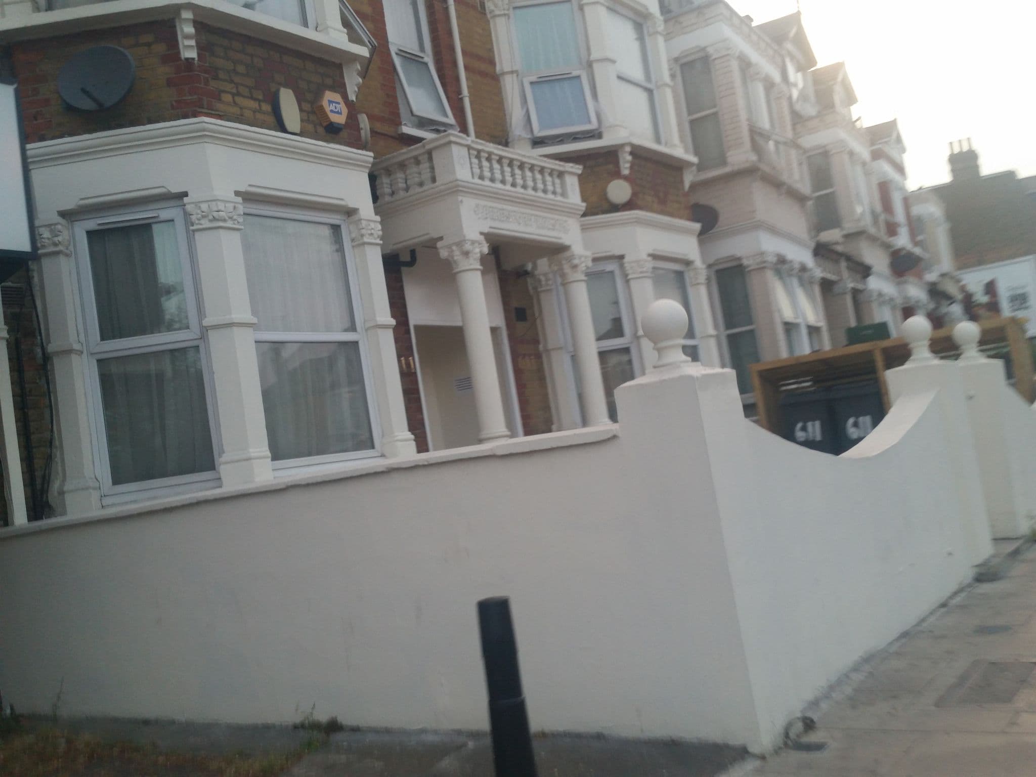 Street view near The Louisianna, Harringay — © matth81 (CC BY-SA · Mapillary)