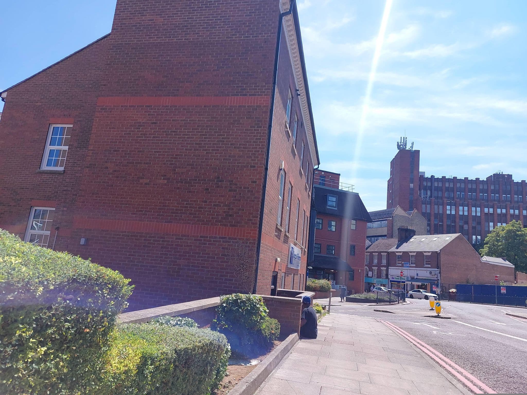 Street view near Stewart House, Luton — © a-sav (CC BY-SA · Mapillary)