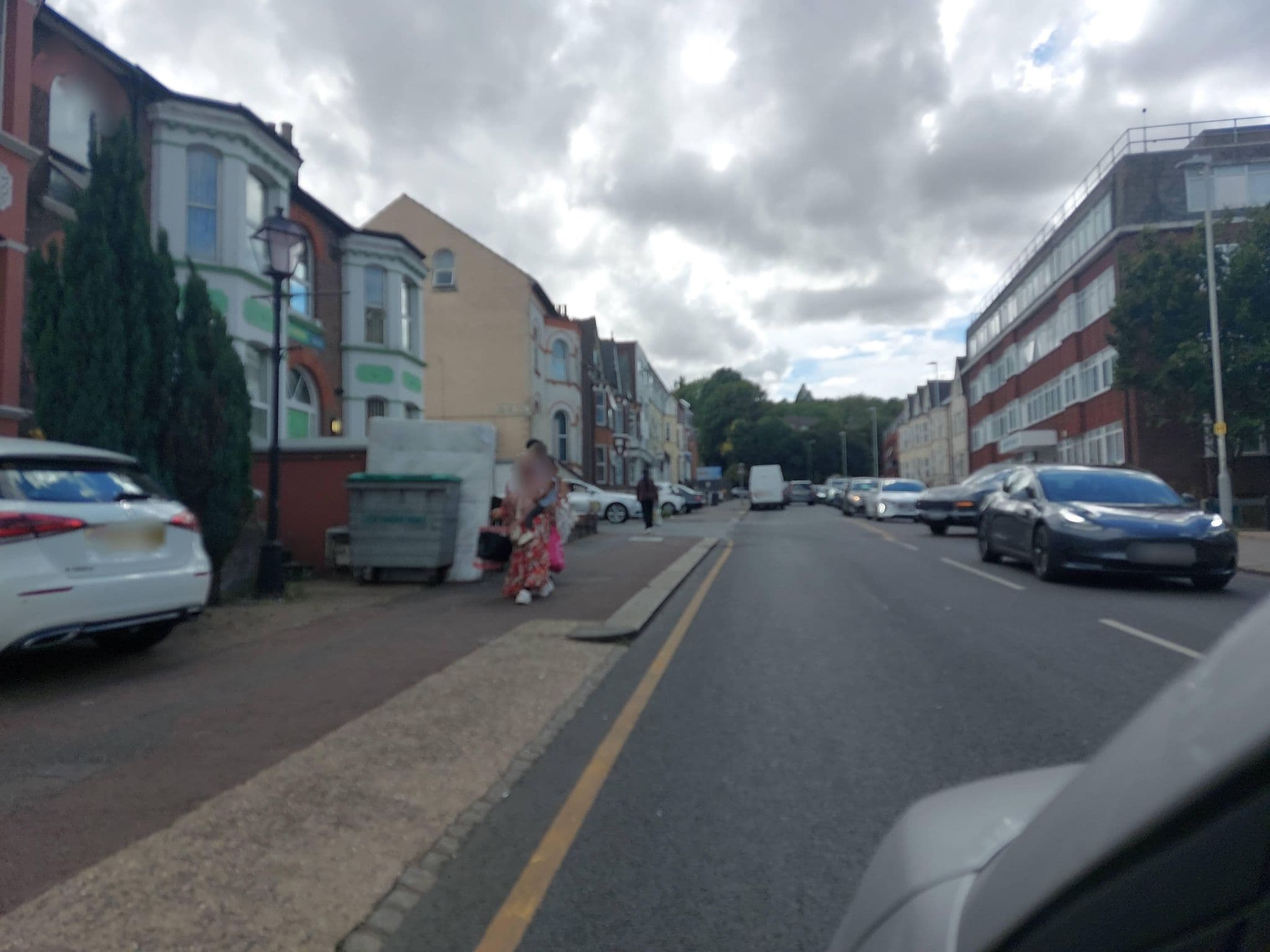 Street view near Mary Seacole Housing Association, Luton — © a-sav (CC BY-SA · Mapillary)