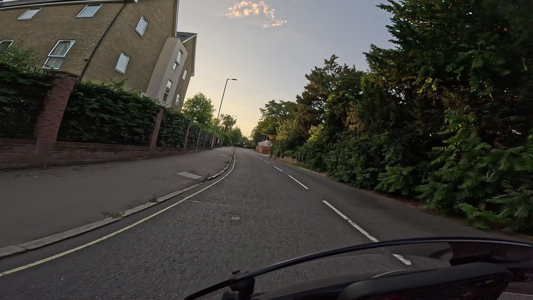 Street view near Roebuck Hotel, Ware — © wasd42 (CC BY-SA · Mapillary)