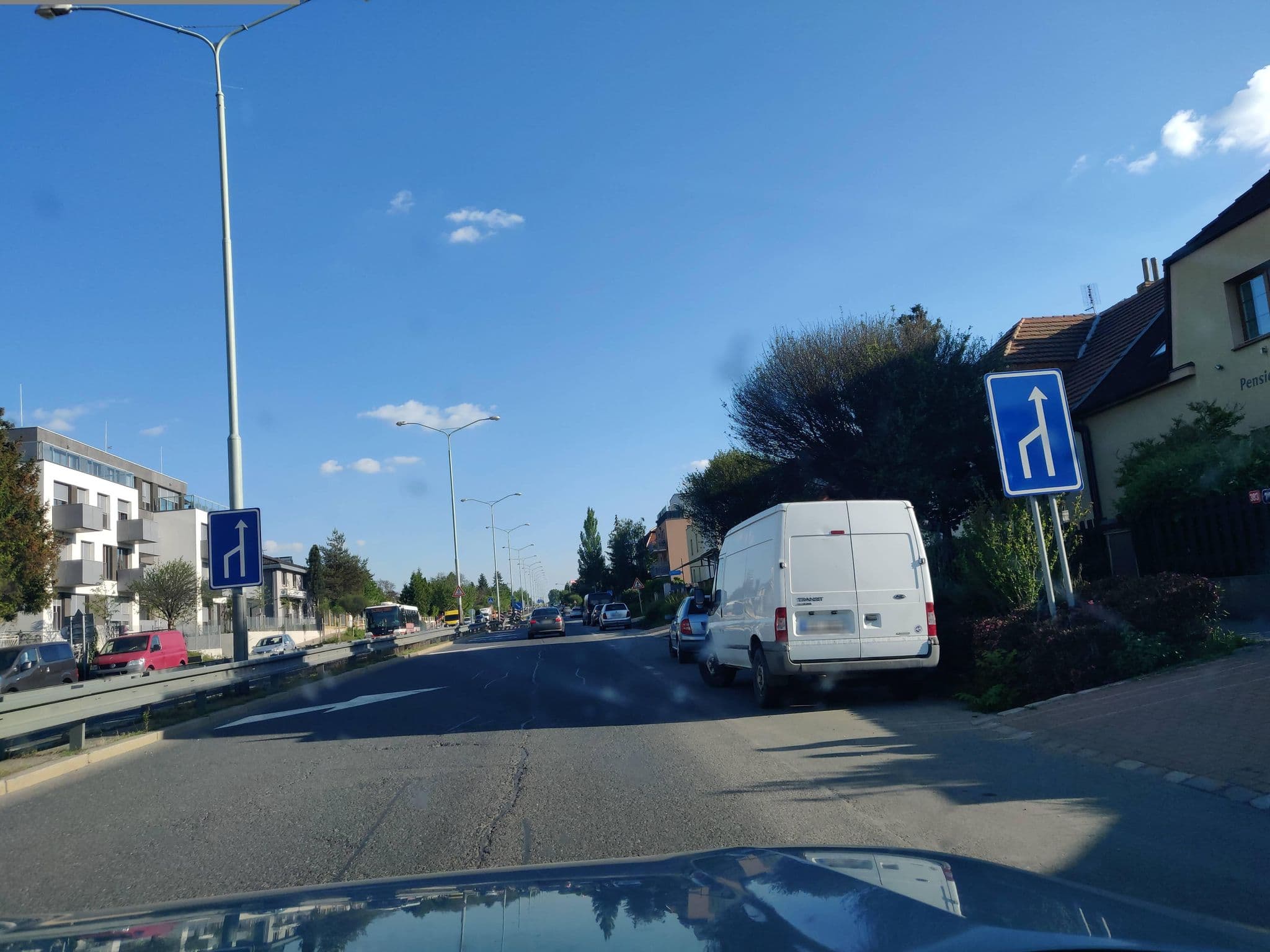 Street view near Penzion Iva, Dolní Chabry — © Yha1 (CC BY-SA · Mapillary)