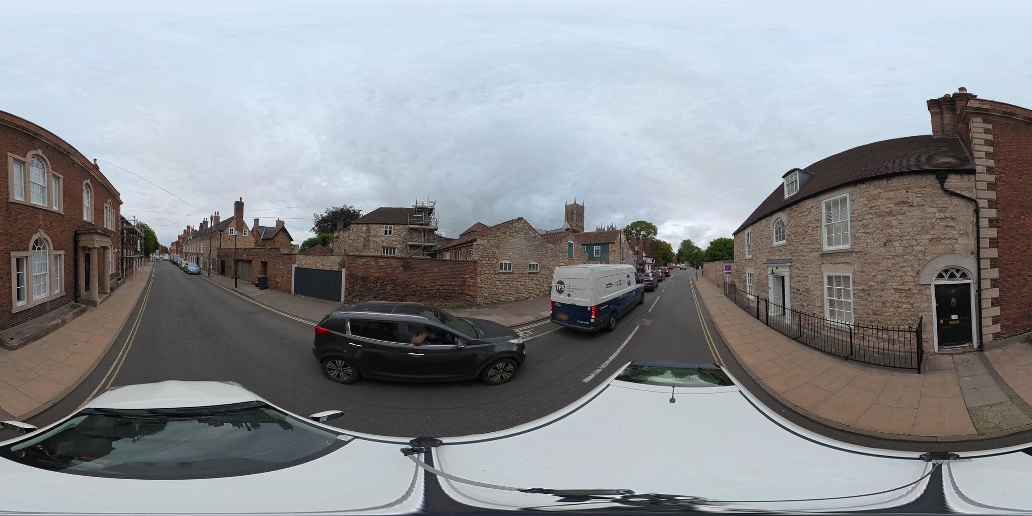 Street view near D'Isney Place Hotel, Lincoln — © osmplus_org (CC BY-SA · Mapillary)