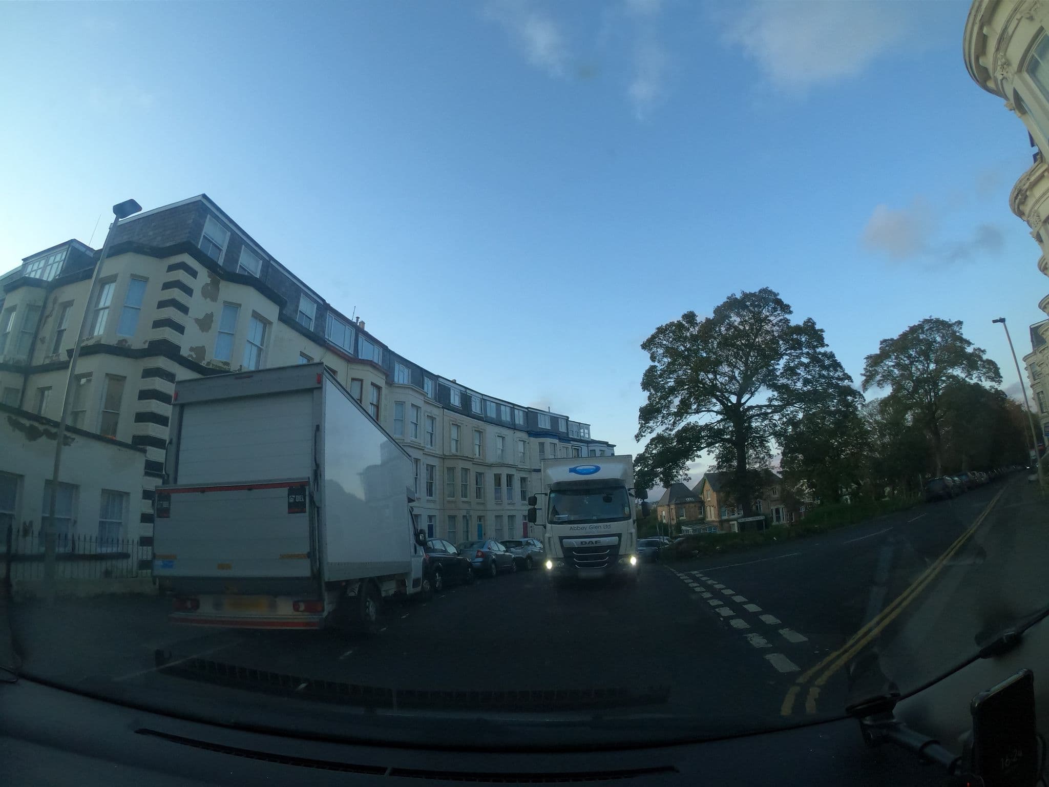 Street view near Rex Hotel, Scarborough — © lamaar639 (CC BY-SA · Mapillary)