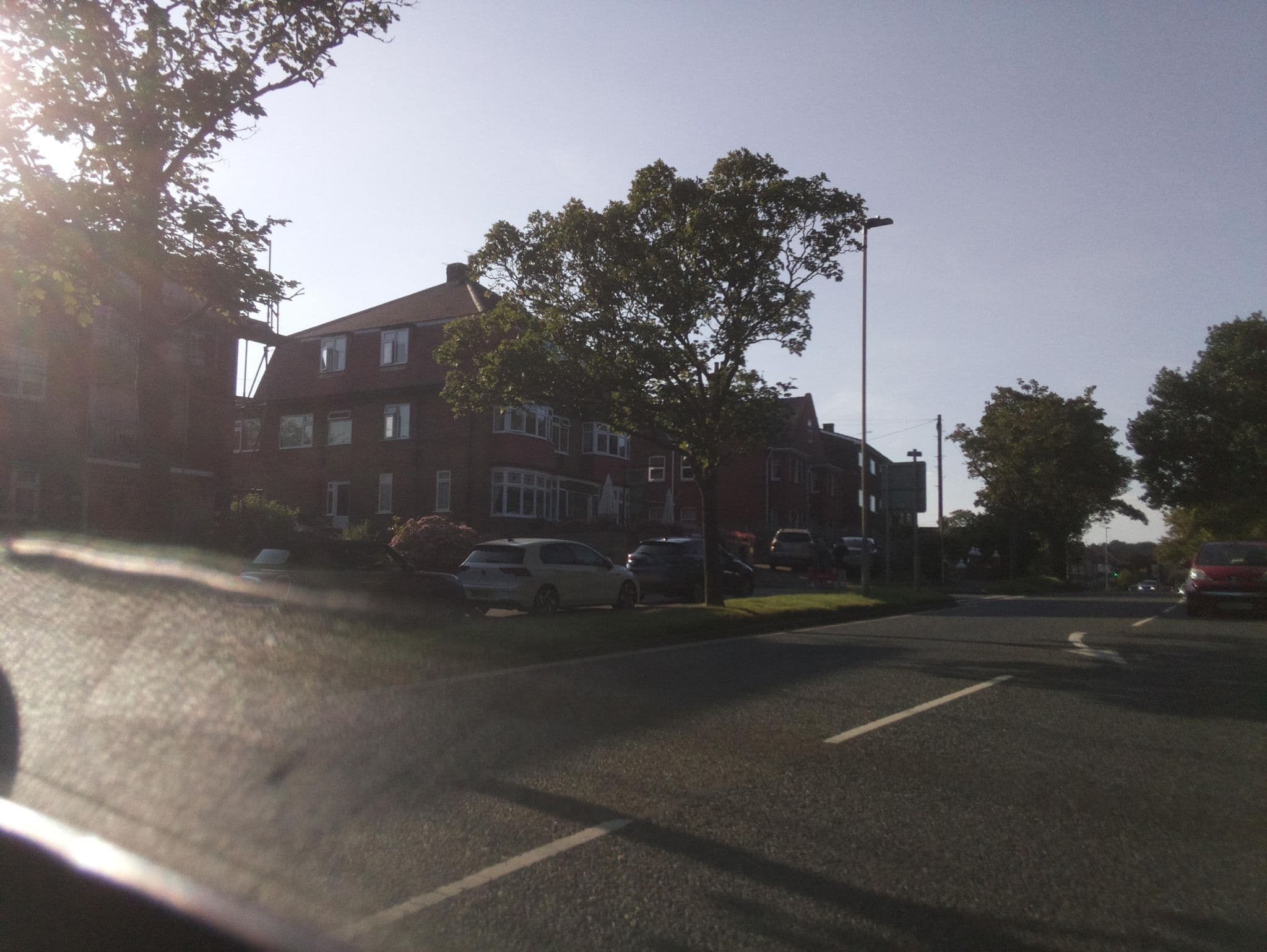 Street view near Premier Inn Scarborough (North Bay) hotel, Scarborough — © southglos (CC BY-SA · Mapillary)