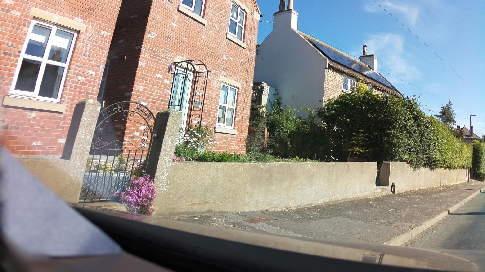 Street view near Rockville Farm Cottages, Bempton — © southglos (CC BY-SA · Mapillary)