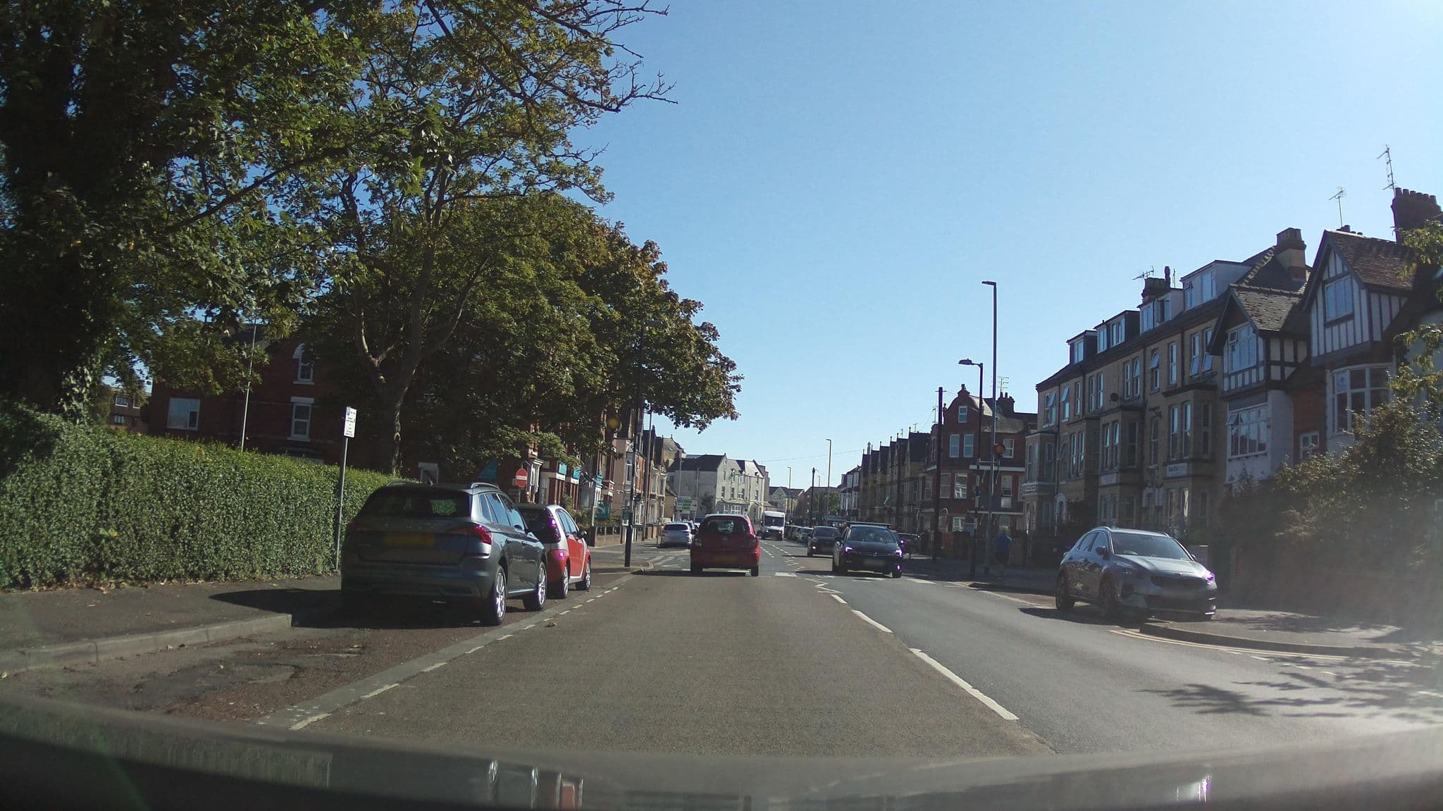Street view near Ryburn Hotel, Bridlington — © southglos (CC BY-SA · Mapillary)
