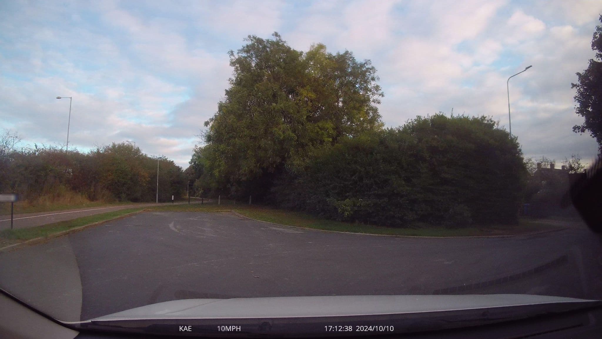 Street view near Hope & Anchor, North Ferriby — © lamaar639 (CC BY-SA · Mapillary)