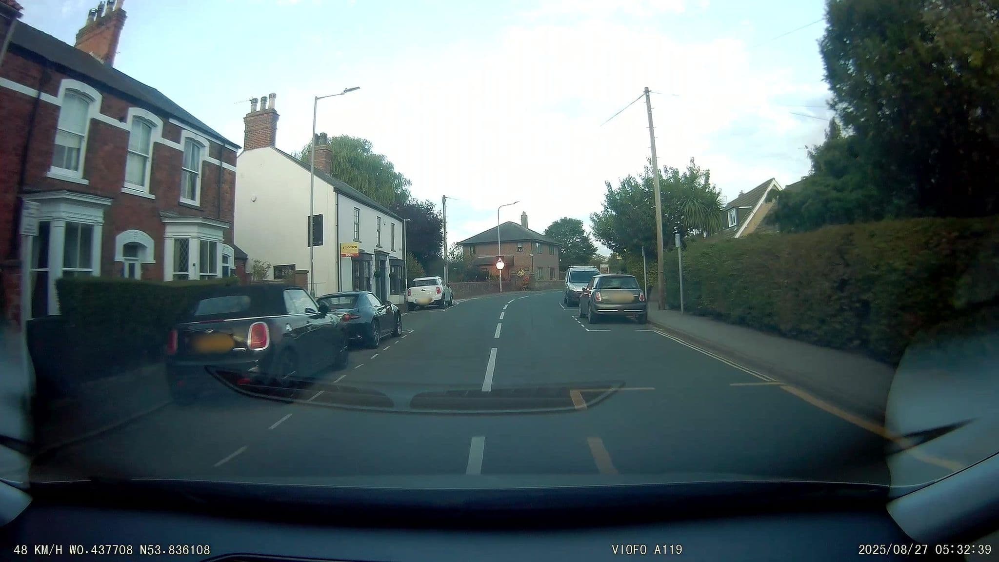 Street view near Oak Retreat, Beverley — © aidan573 (CC BY-SA · Mapillary)