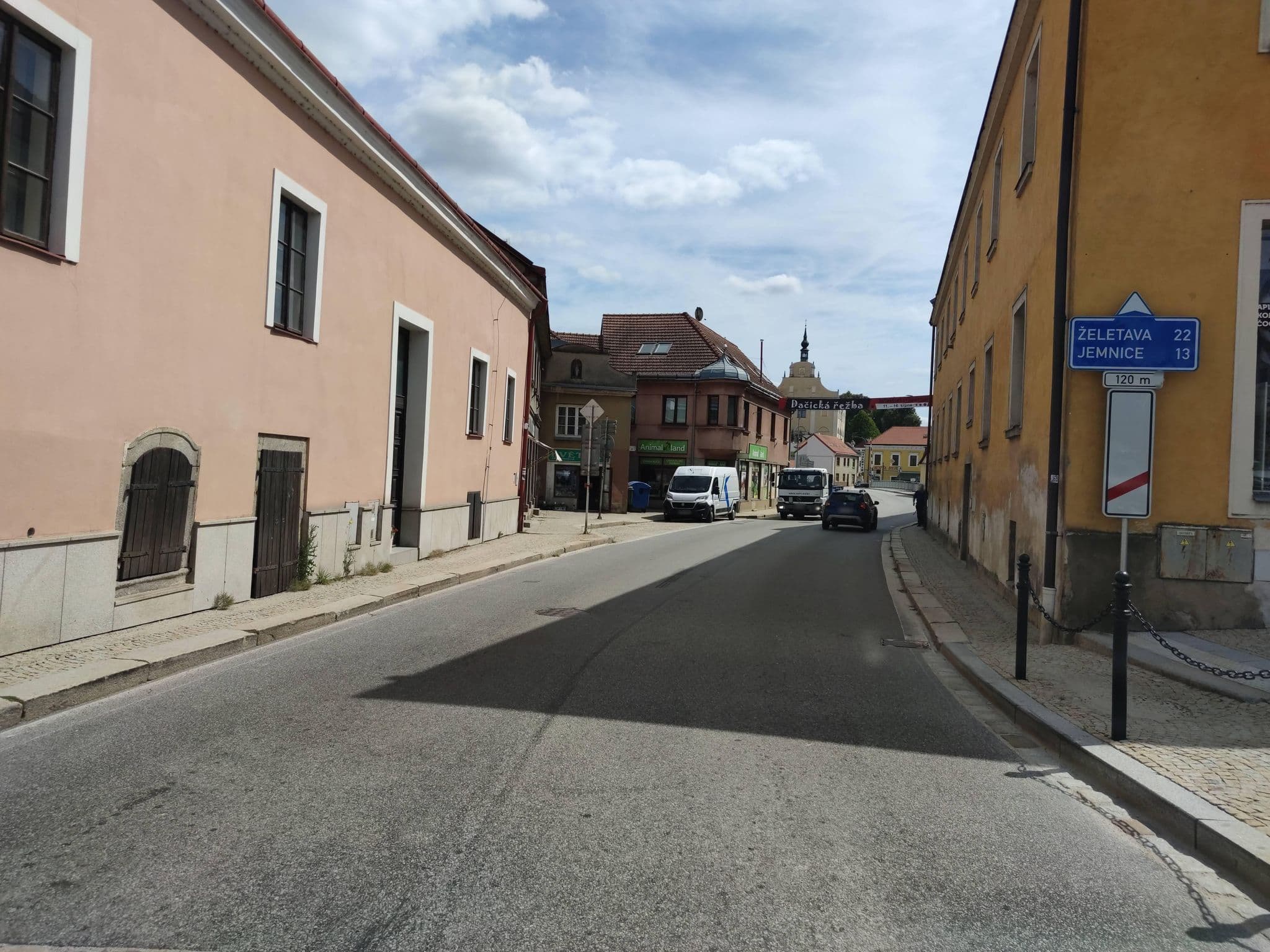 Street view near Hotel "U Koníčka", Dačice — © martinpoljak (CC BY-SA · Mapillary)