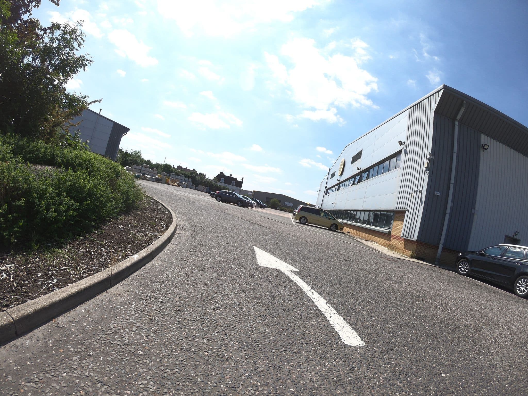 Street view near The Romeo Hotel, Charlton — © wasd42 (CC BY-SA · Mapillary)