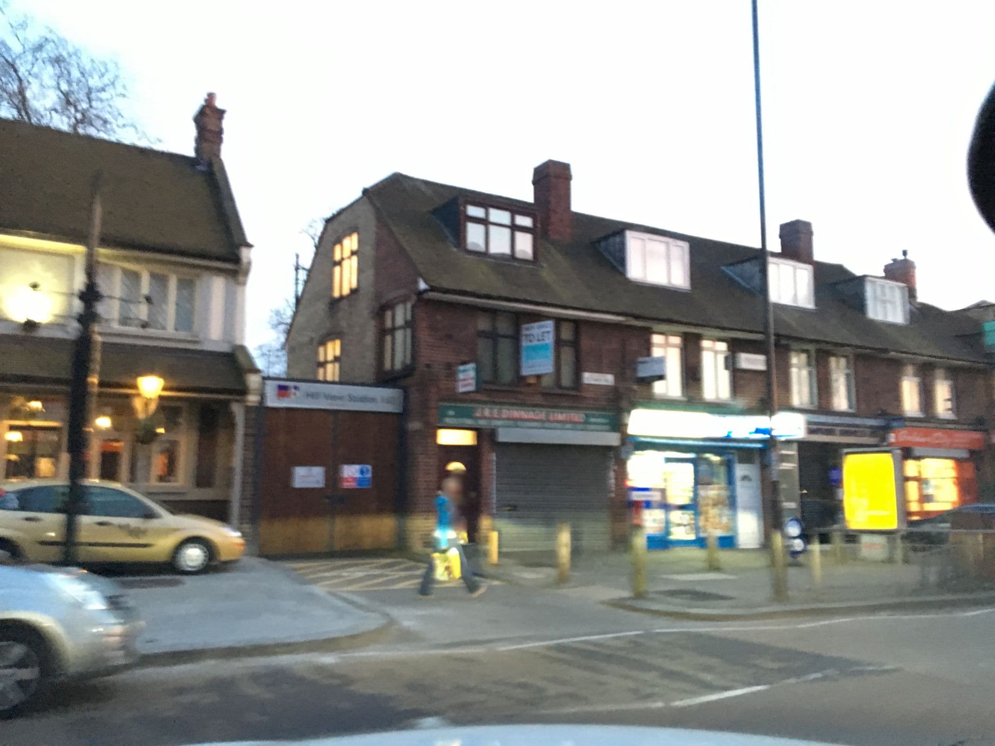 Street view near Villas4me Ltd, Eltham — © wibbit (CC BY-SA · Mapillary)