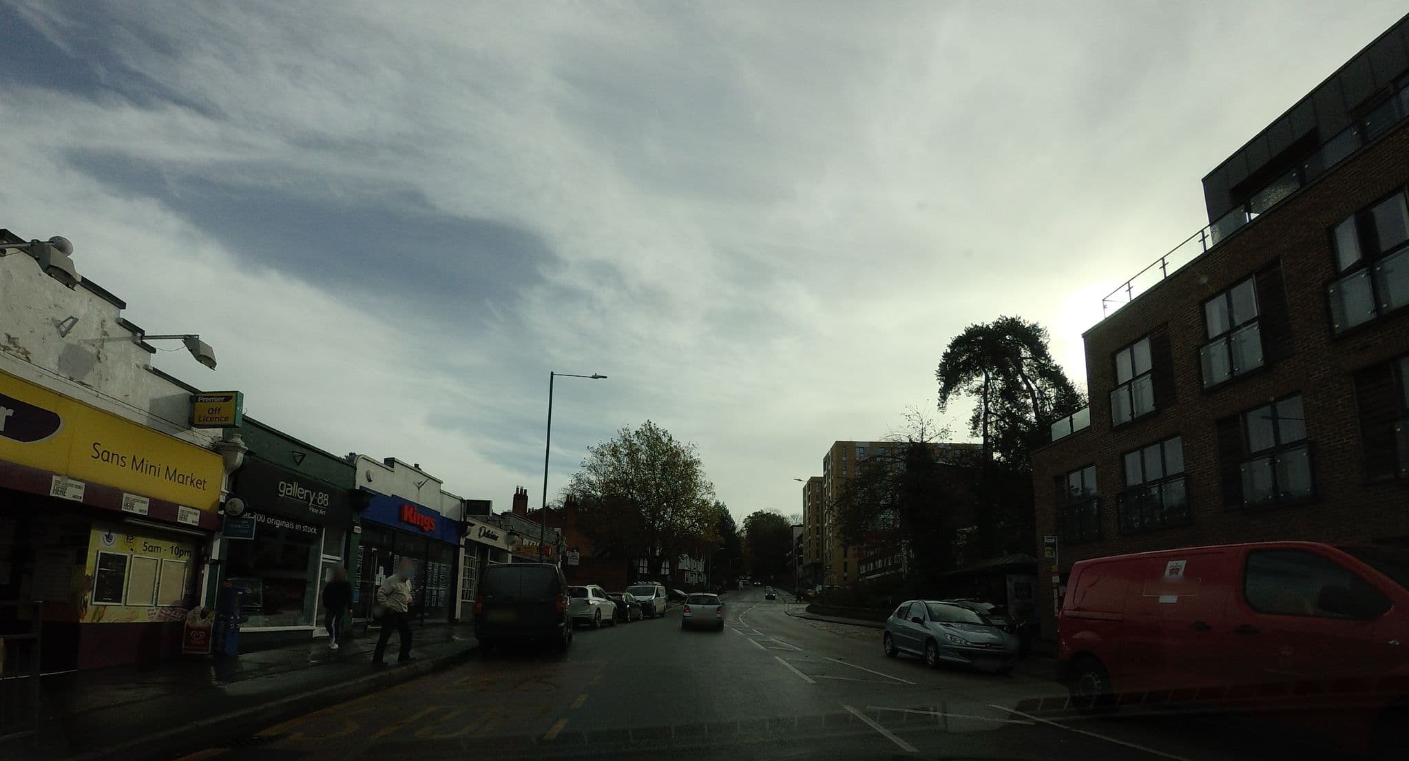 Street view near Premier, Sevenoaks — © tallguy (CC BY-SA · Mapillary)