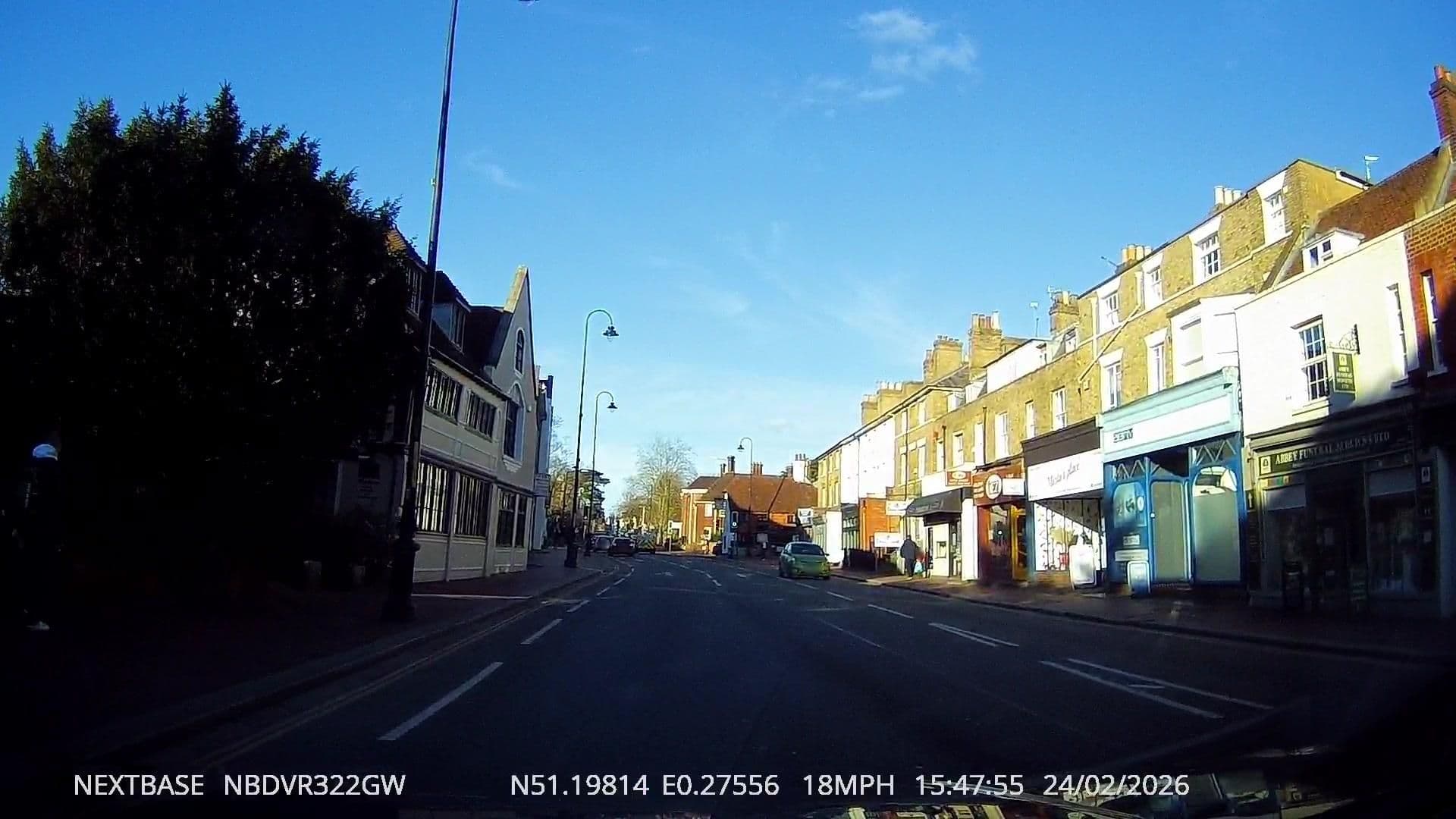 Street view near Garden of England Cottages, Tonbridge — © tallguy (CC BY-SA · Mapillary)