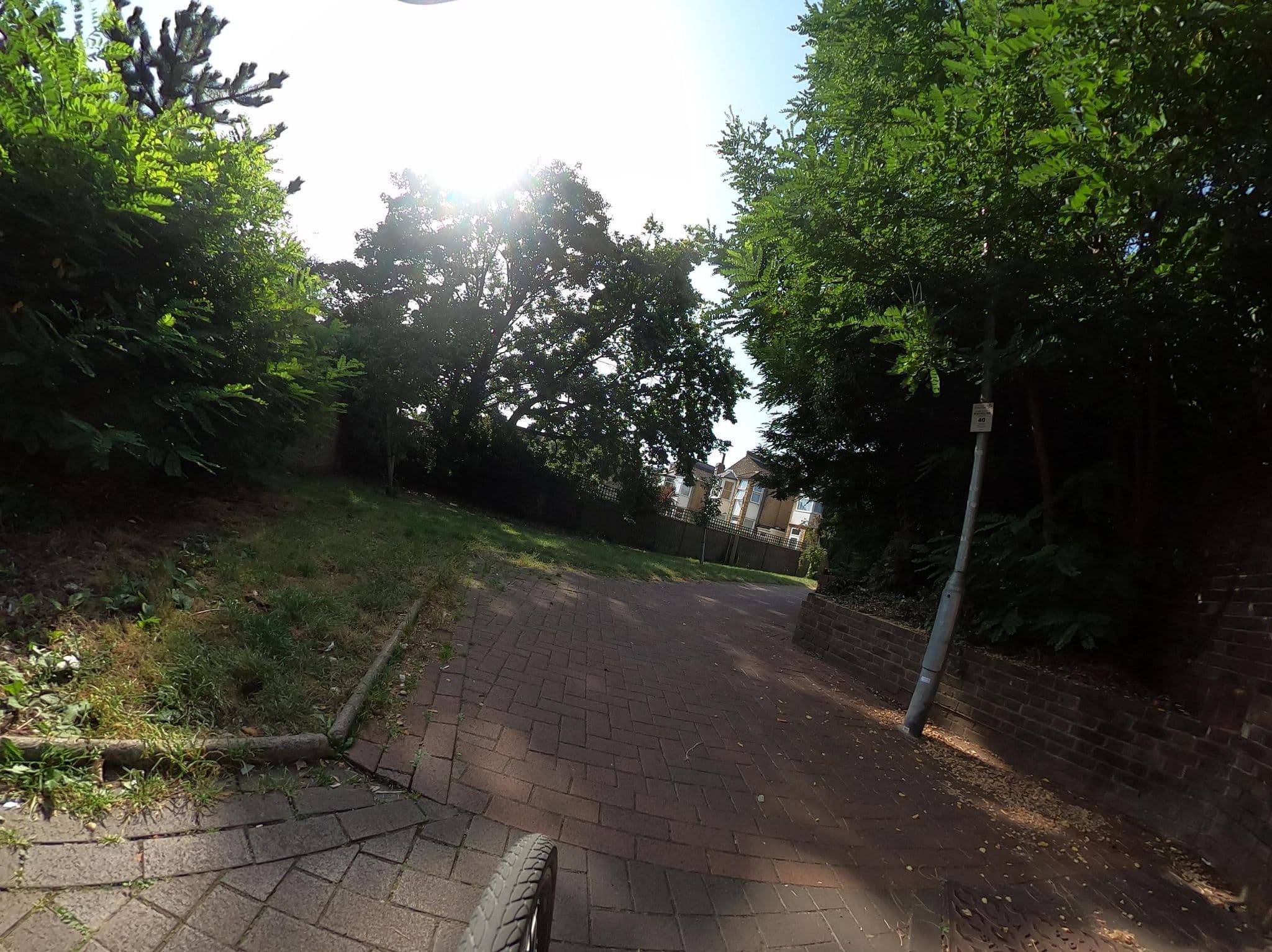 Street view near Woodlands Hotel, Ilford — © dankarran (CC BY-SA · Mapillary)
