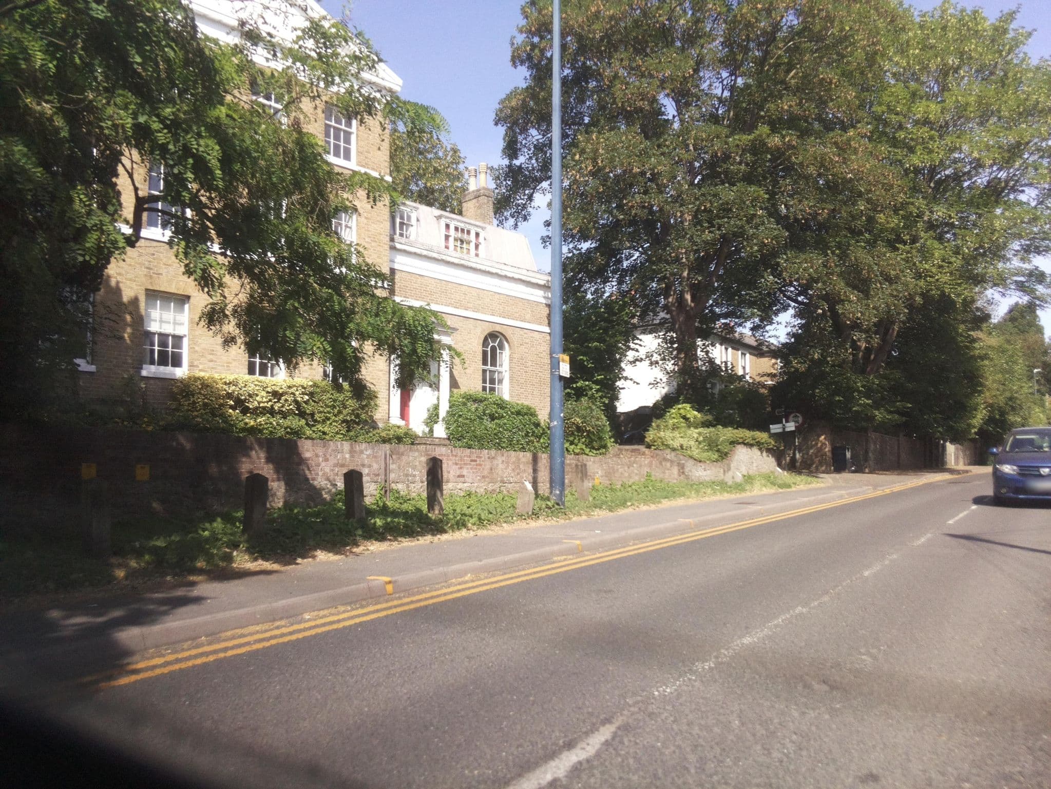 Street view near Maidstone Lodge, Maidstone — © southglos (CC BY-SA · Mapillary)