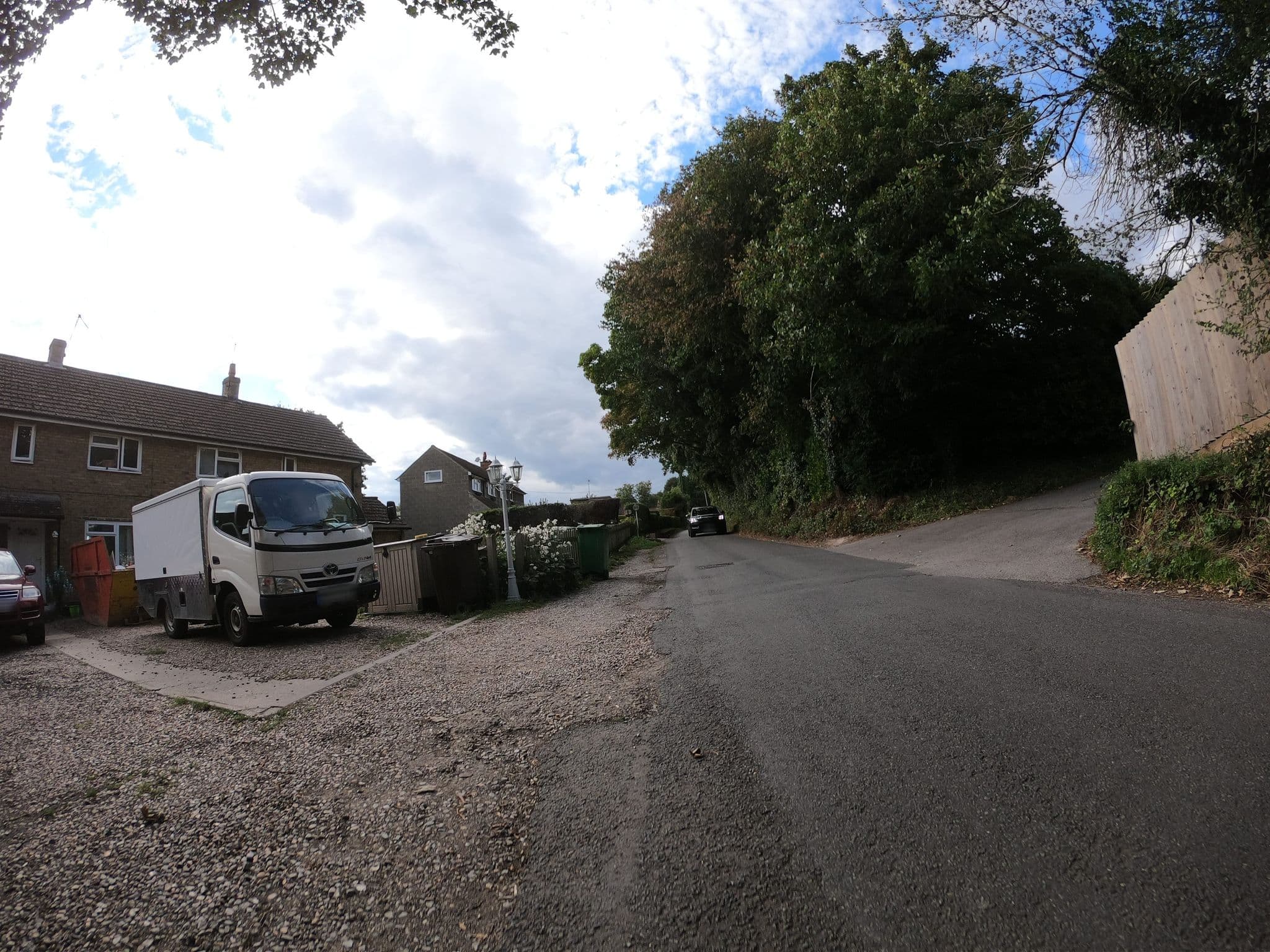 Street view near Wealden Hall, Maidstone — © paulbiv (CC BY-SA · Mapillary)