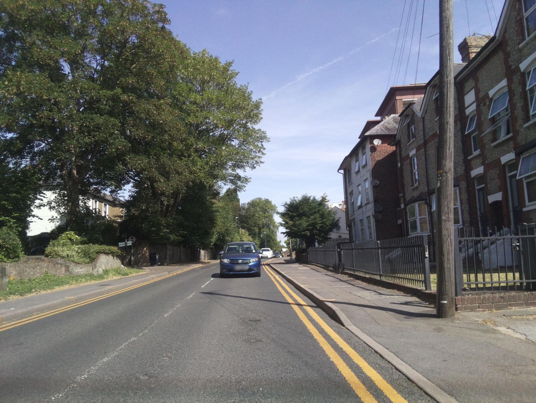 Street view near Howard Hotel, Maidstone — © southglos (CC BY-SA · Mapillary)
