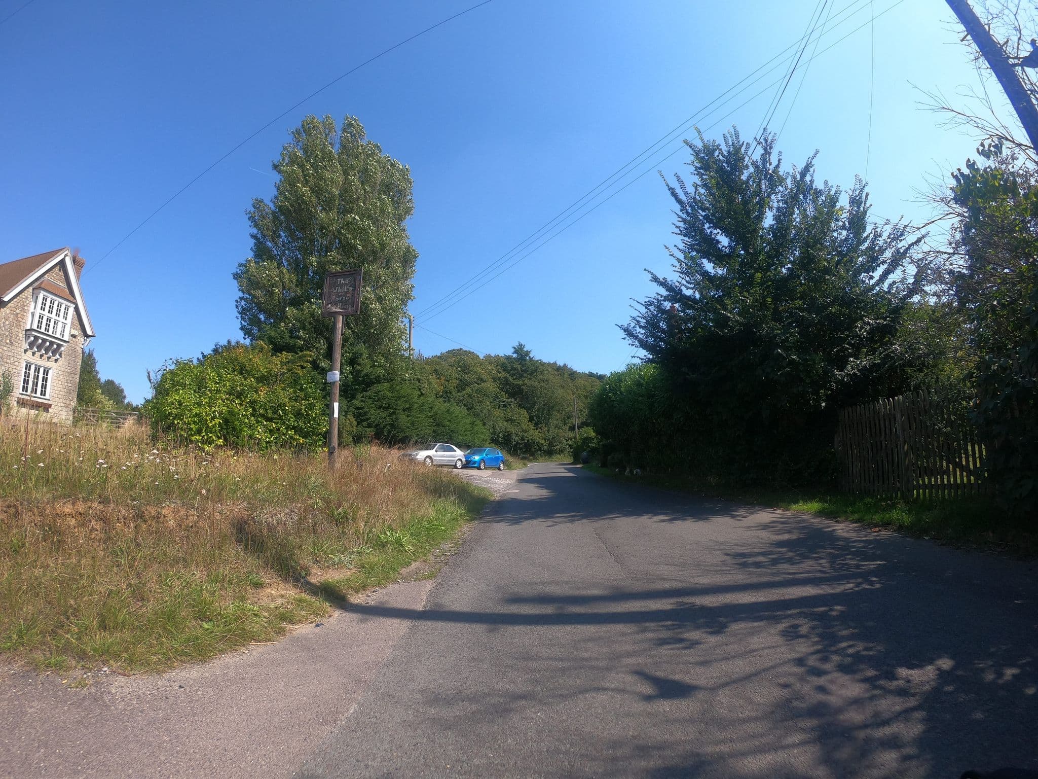 Street view near The Wishful Thinker, Lenham — © paulbiv (CC BY-SA · Mapillary)