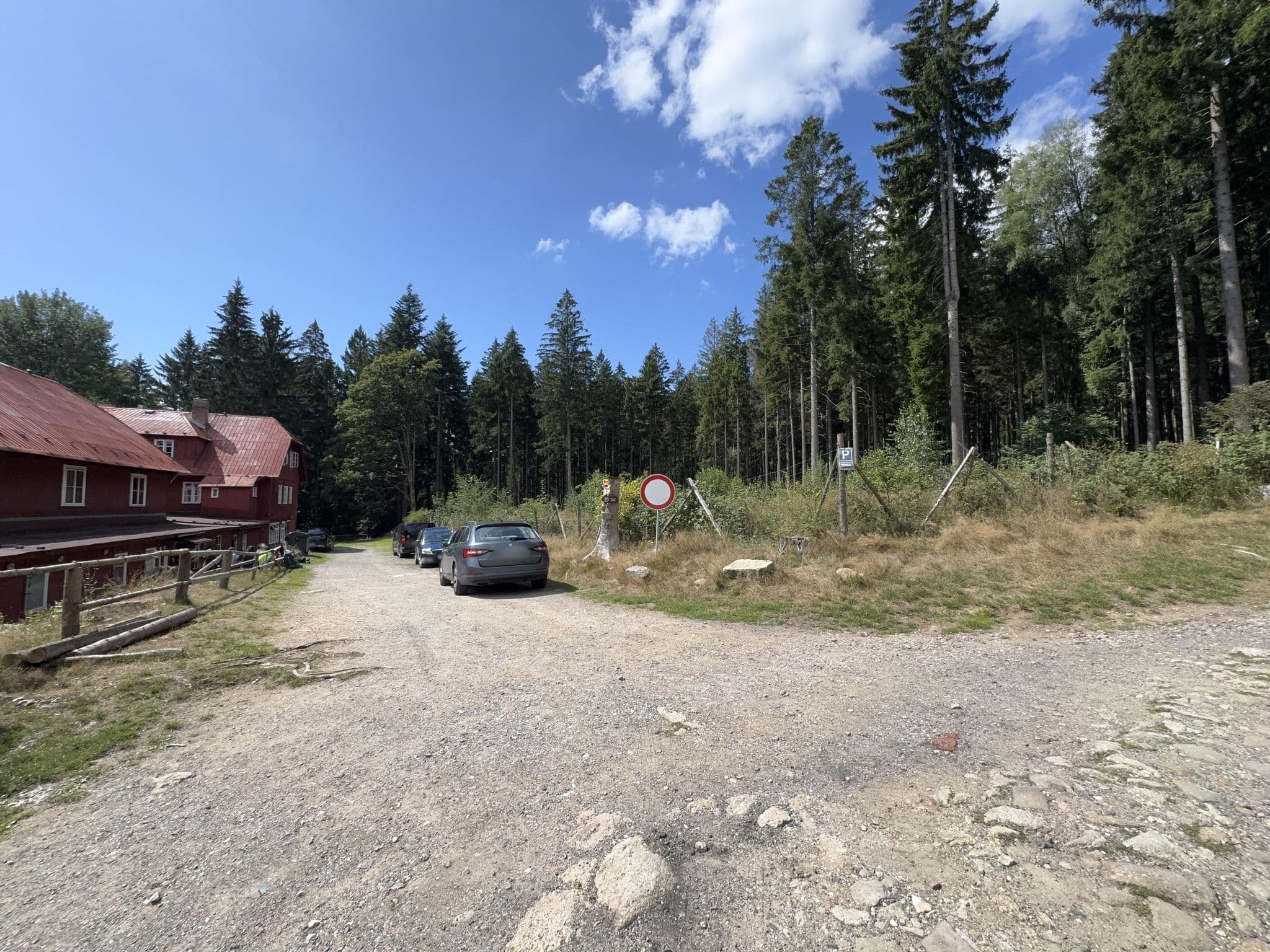 Street view near Orlická chata U Rampušáka, Kunvald — © ondrejlopatka (CC BY-SA · Mapillary)