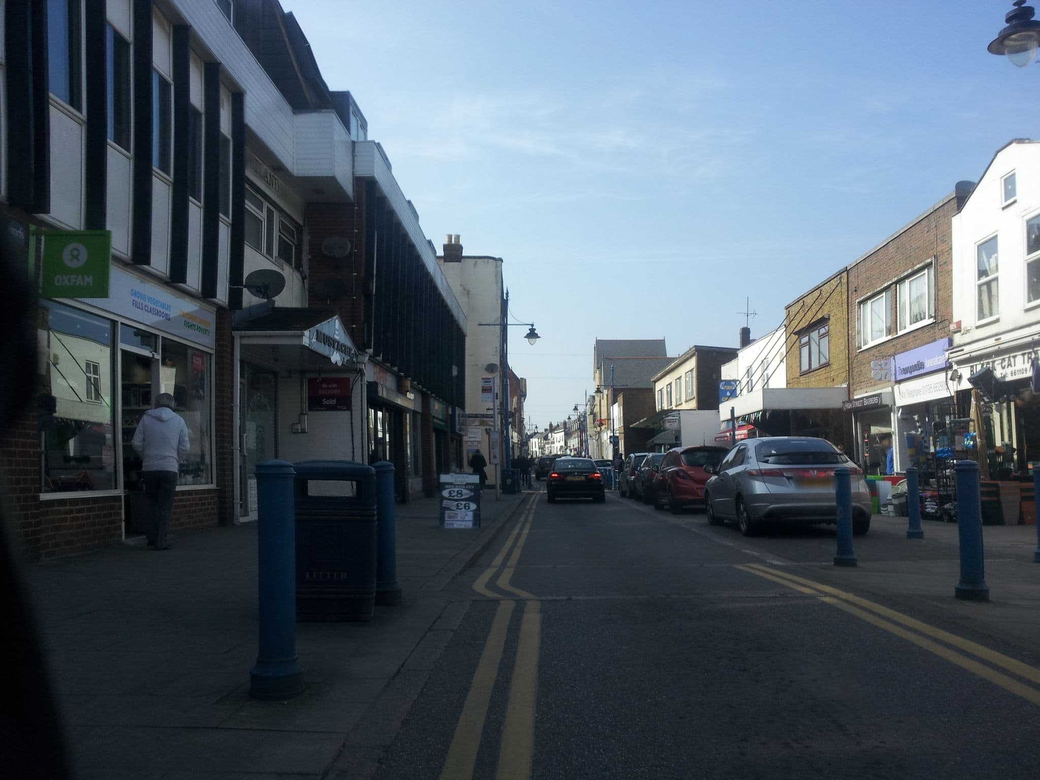 Street view near The Swale Foyer, Sheerness — © paulbiv (CC BY-SA · Mapillary)