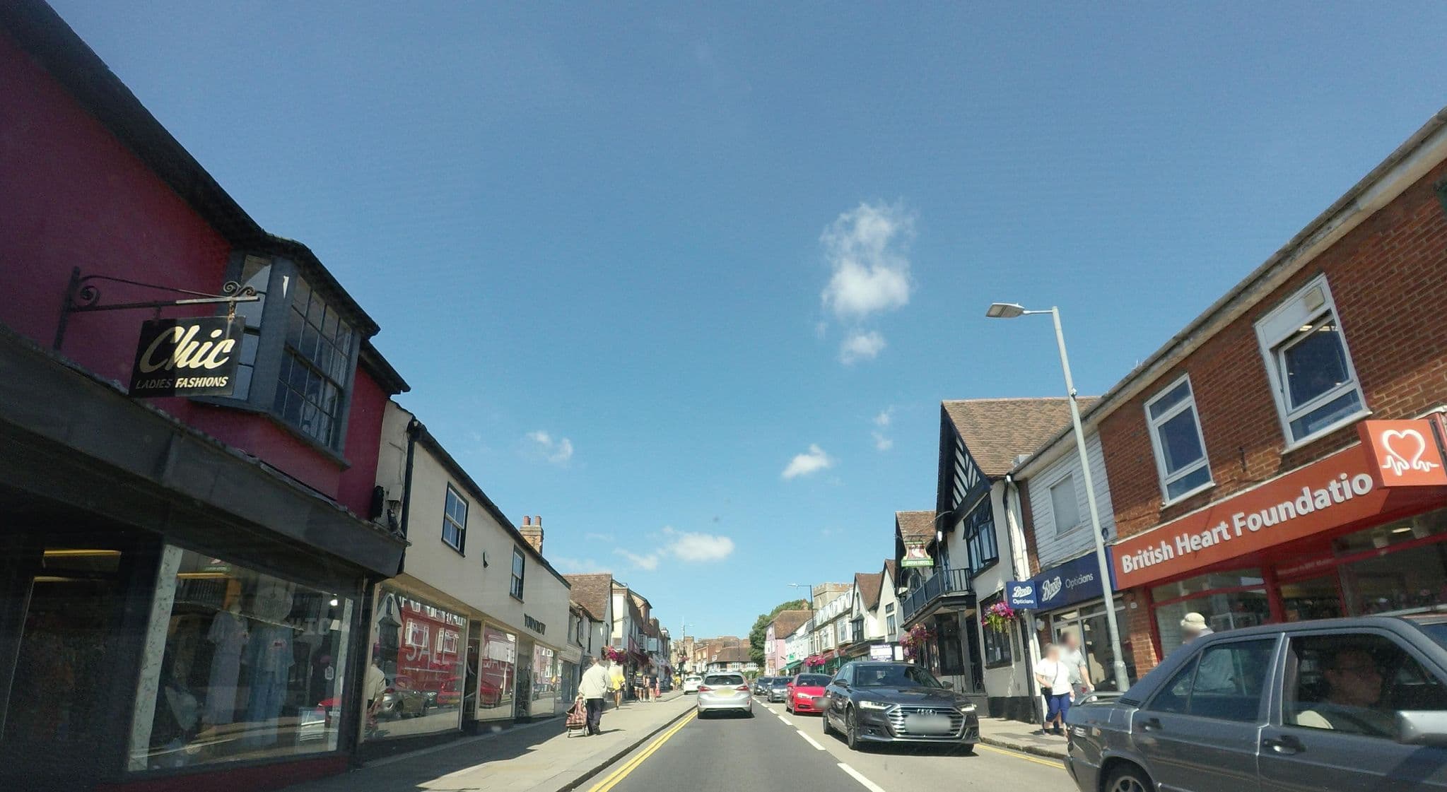 Street view near The Swan Hotel Bar & Grill, Maldon — © tallguy (CC BY-SA · Mapillary)