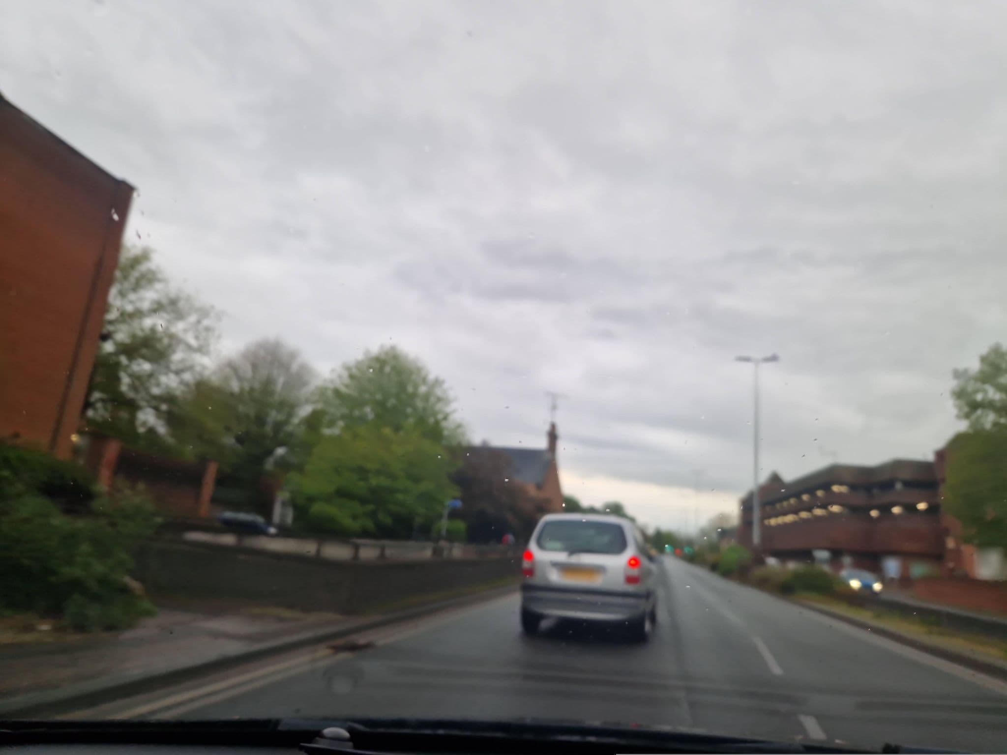 Street view near Andrew Meads, Colchester — © edloach (CC BY-SA · Mapillary)