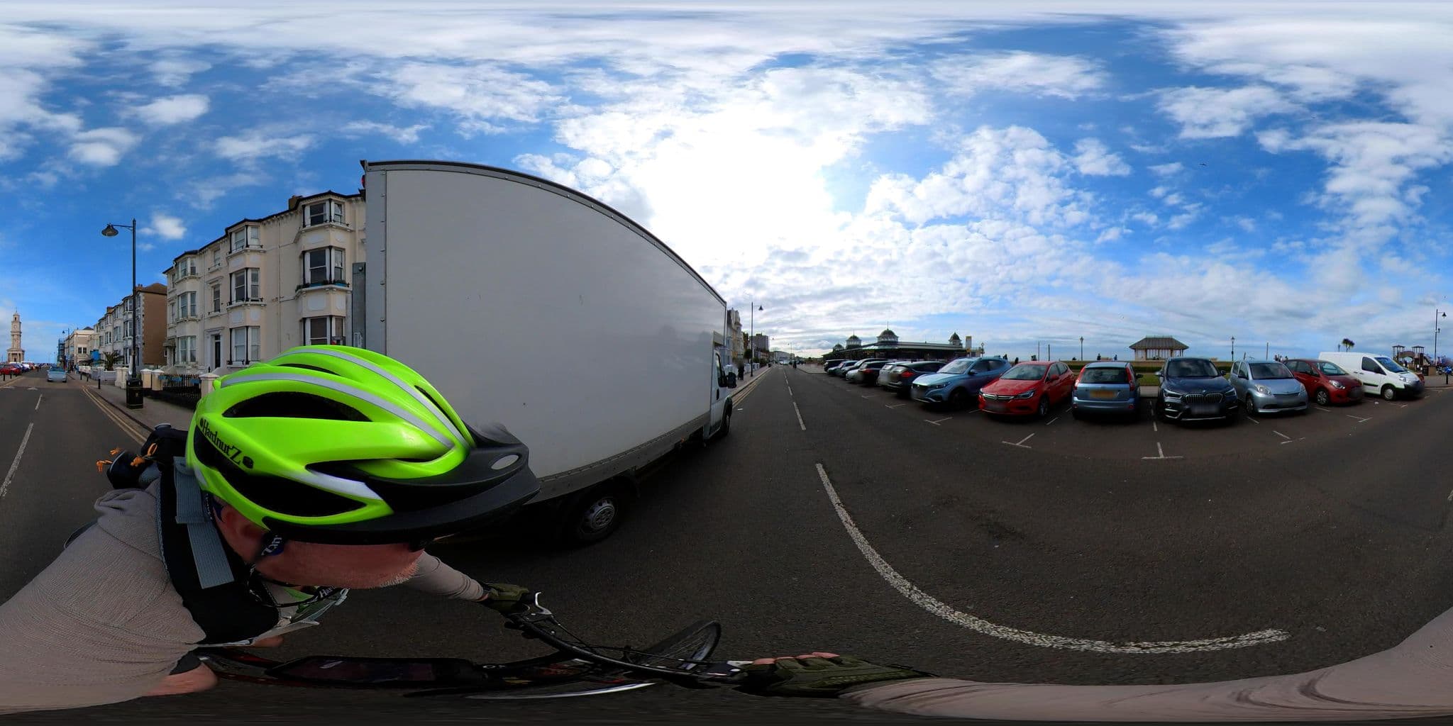 Street view near The Bayview, Herne Bay — © jkingsleya (CC BY-SA · Mapillary)