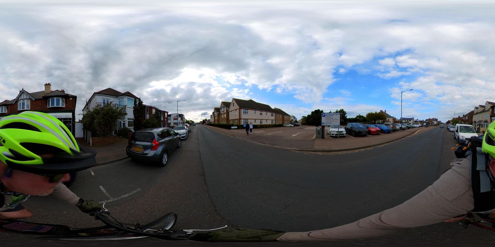 Street view near Innkeeper's Collection, Tankerton — © jkingsleya (CC BY-SA · Mapillary)