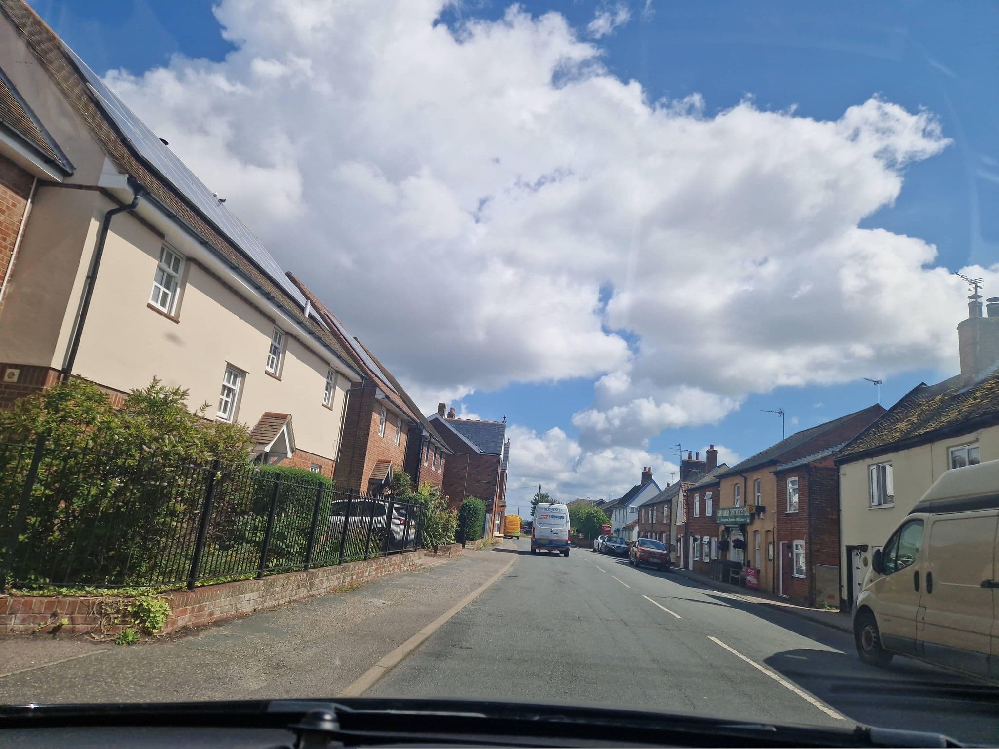 Street view near ZigZag Cottage, Thorpe le Soken — © edloach (CC BY-SA · Mapillary)