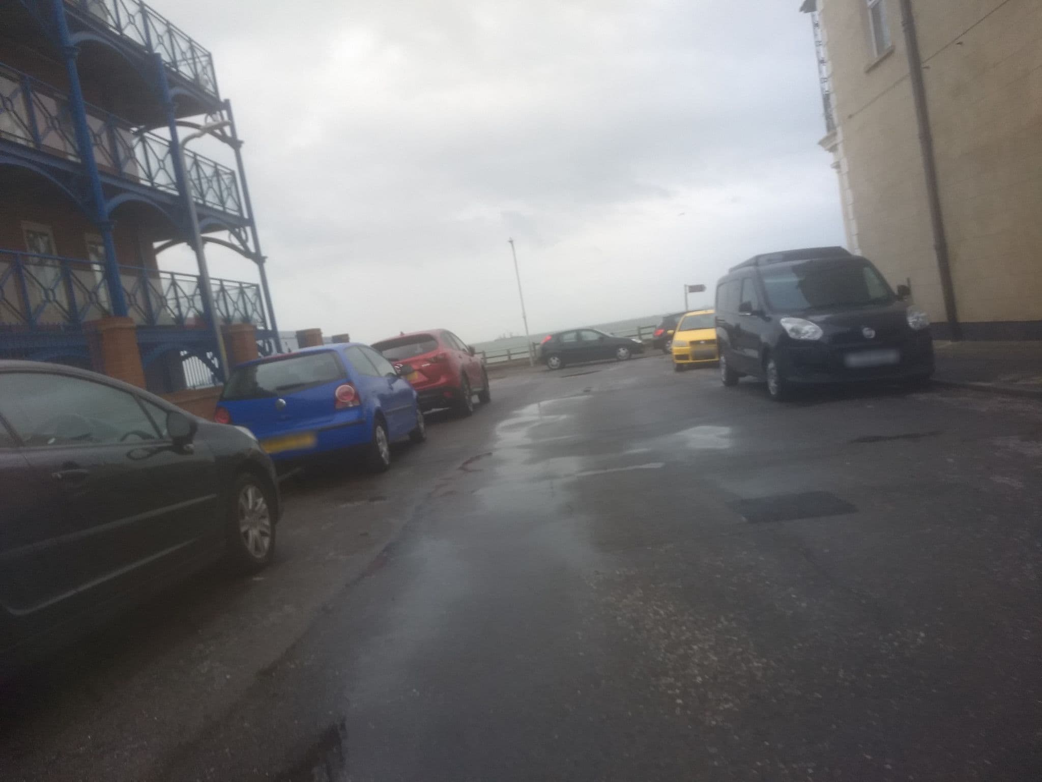 Street view near Garden Oasis, Margate — © kritic (CC BY-SA · Mapillary)