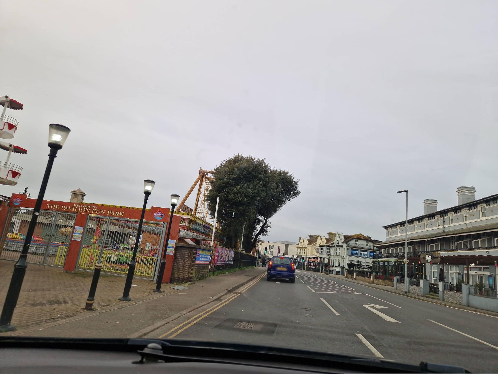 Street view near Joyce Swinson Yoga, Clacton-on-Sea — © edloach (CC BY-SA · Mapillary)