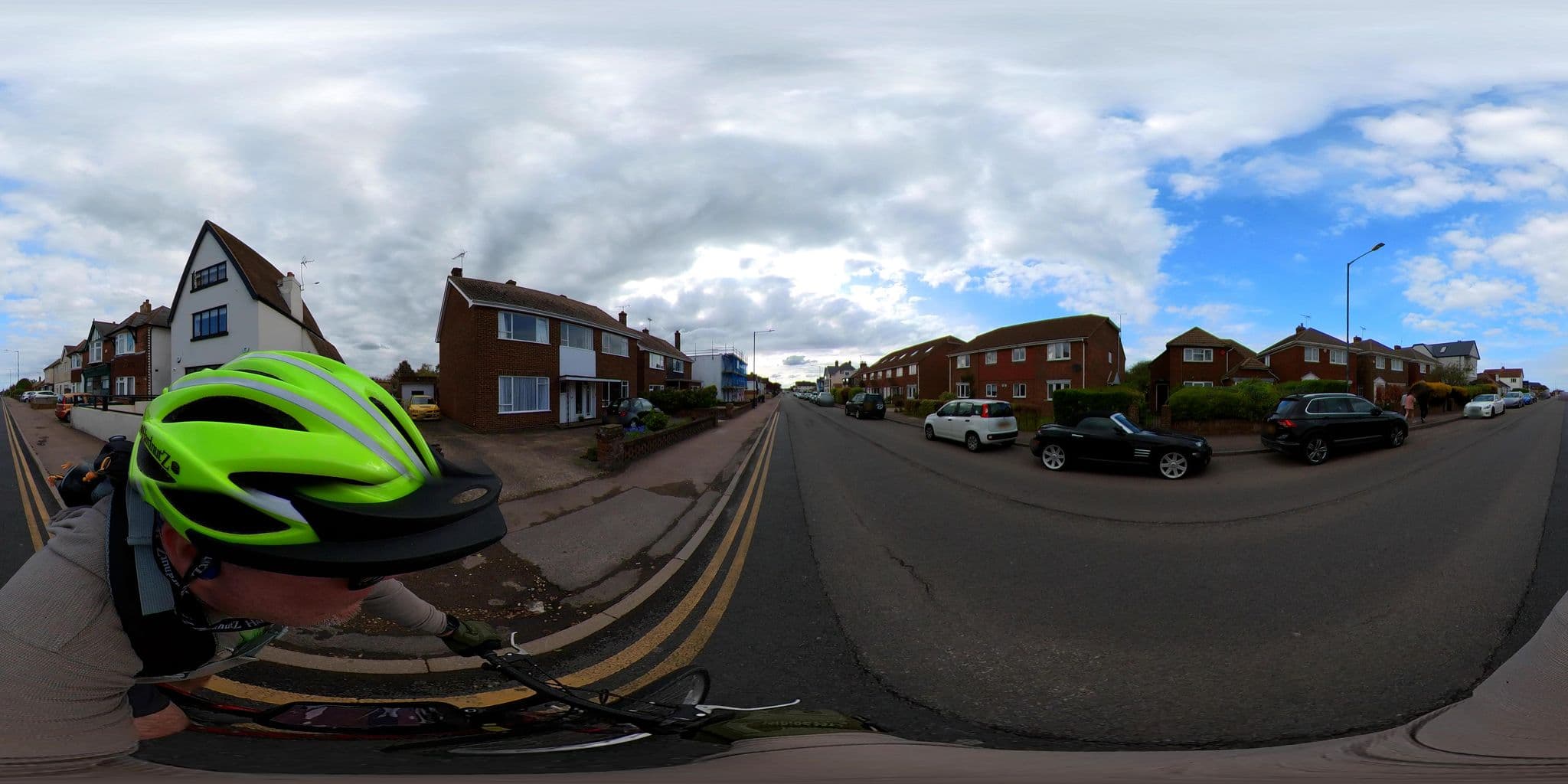 Street view near Hillcross Estates, Tankerton — © jkingsleya (CC BY-SA · Mapillary)
