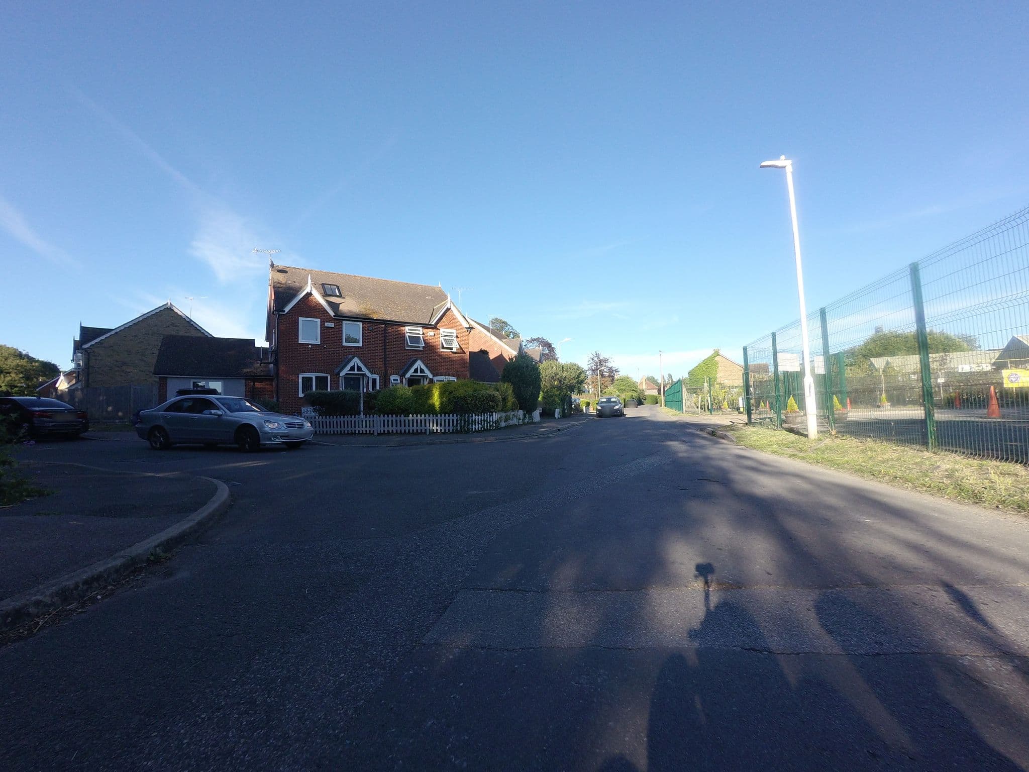 Street view near Hobbit Hole, Herne Bay — © tallguy (CC BY-SA · Mapillary)
