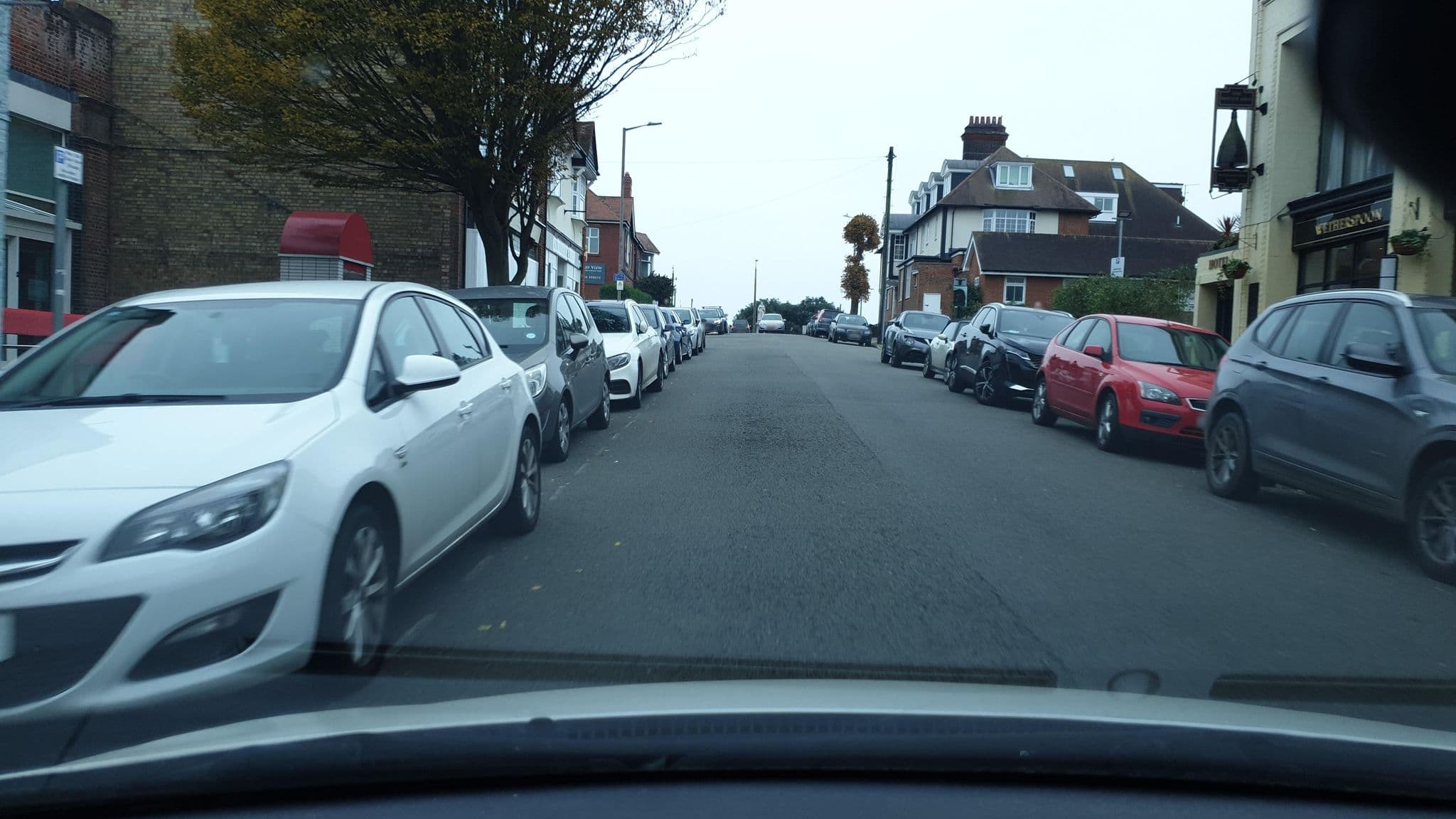 Street view near The Bottle Kiln Wetherspoon, Dovercourt — © edloach (CC BY-SA · Mapillary)