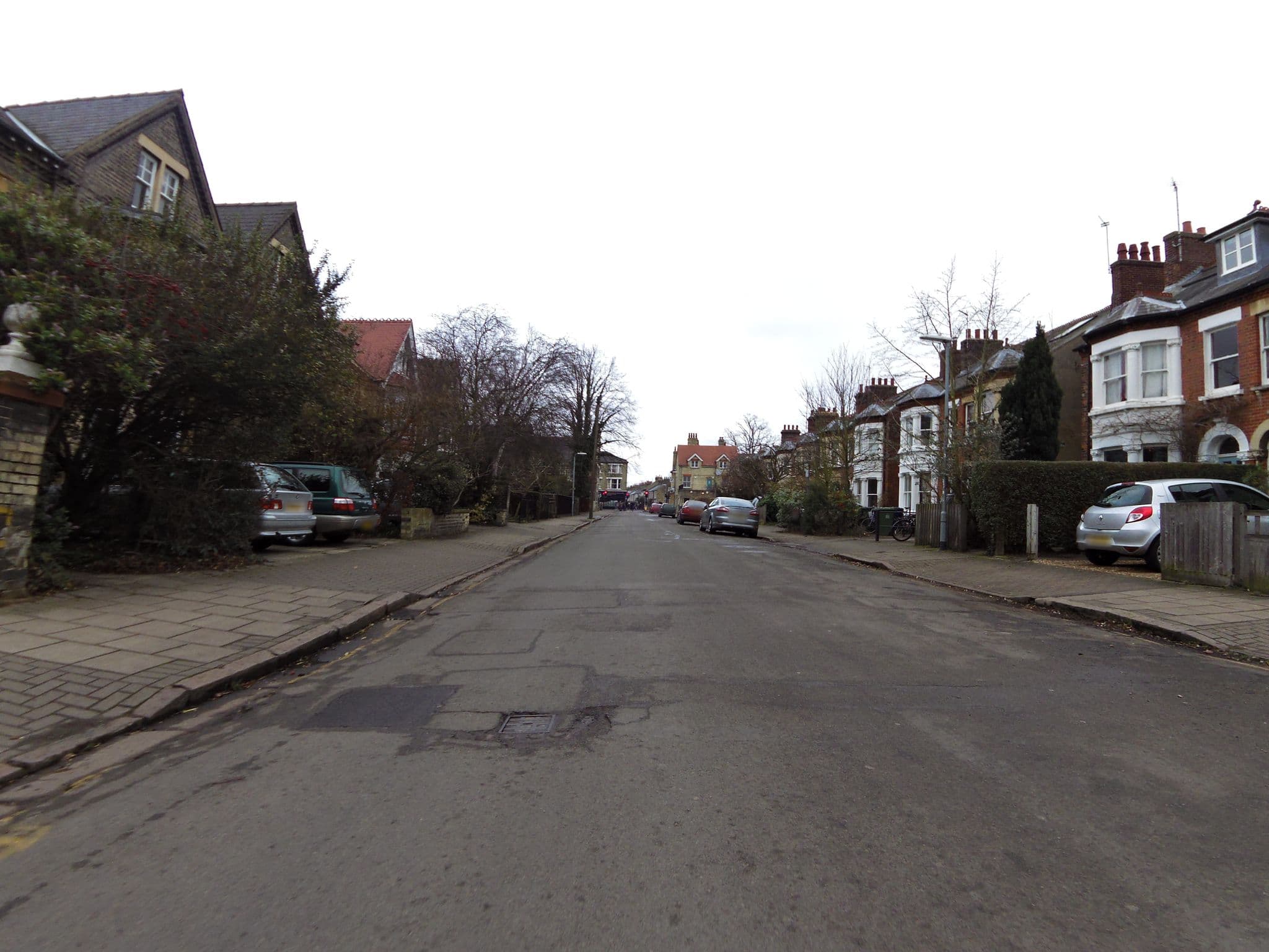 Street view near Alexander B&B, Cambridge — © smsm1 (CC BY-SA · Mapillary)