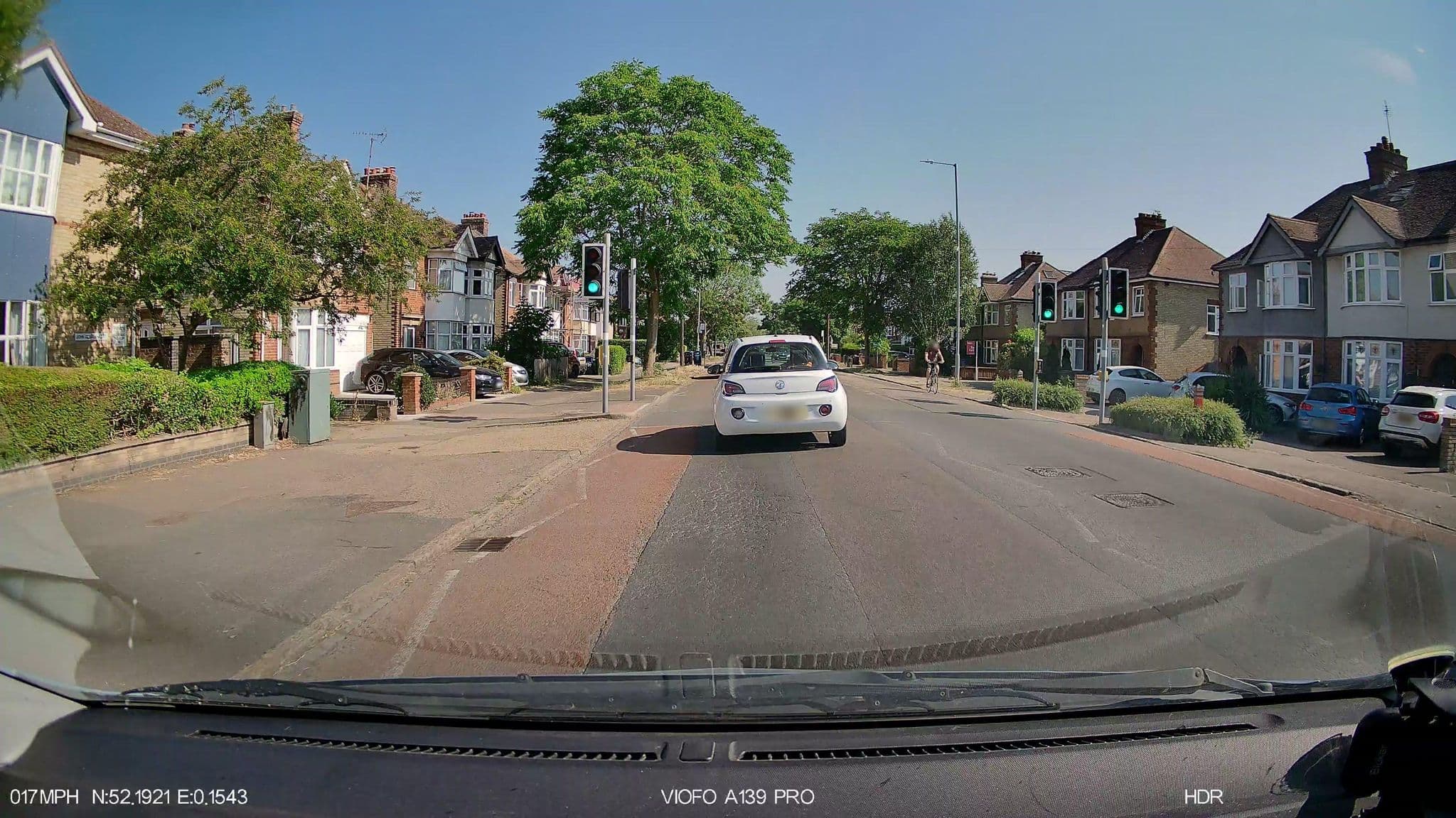 Street view near Caroline B&B, Cambridge — © IpswichEdits (CC BY-SA · Mapillary)