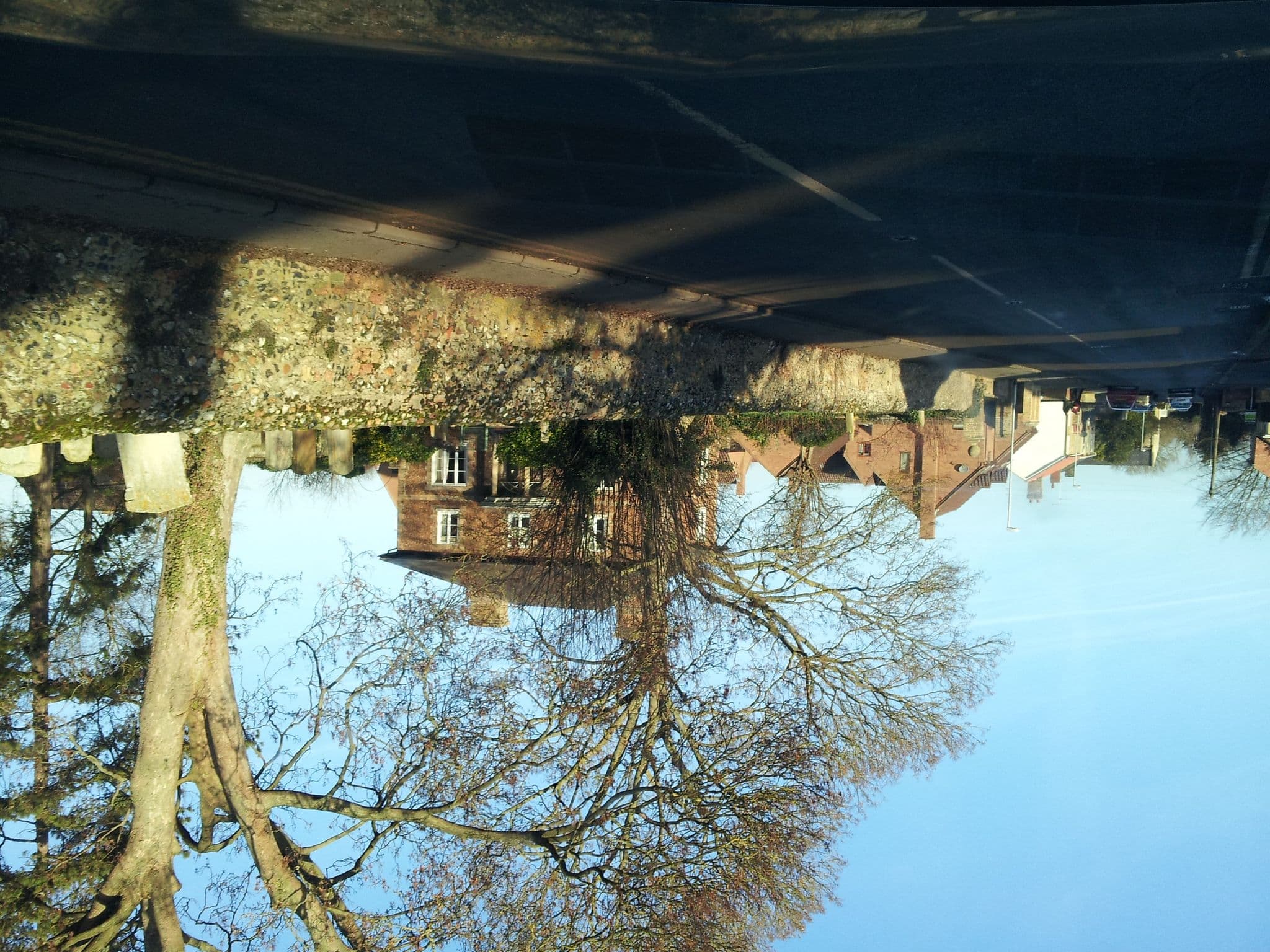 Street view near The Old Vicarage, Isleham — © adam2 (CC BY-SA · Mapillary)