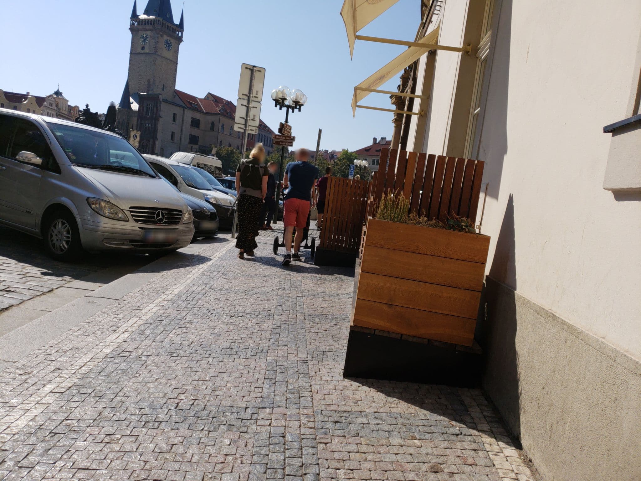 Street view near Bed Lounge, Prague