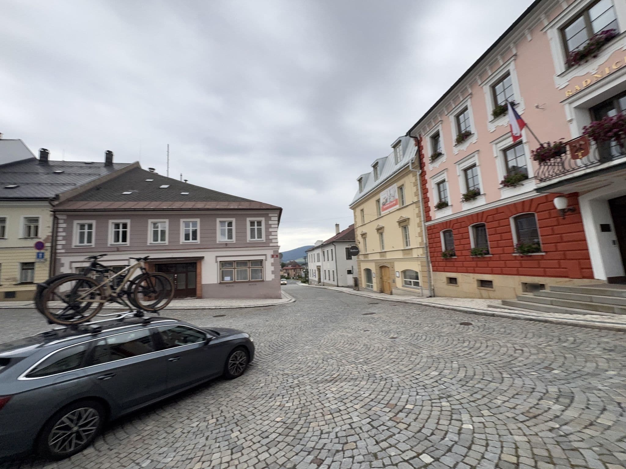 Street view near Beseda, Králíky — © ondrejlopatka (CC BY-SA · Mapillary)