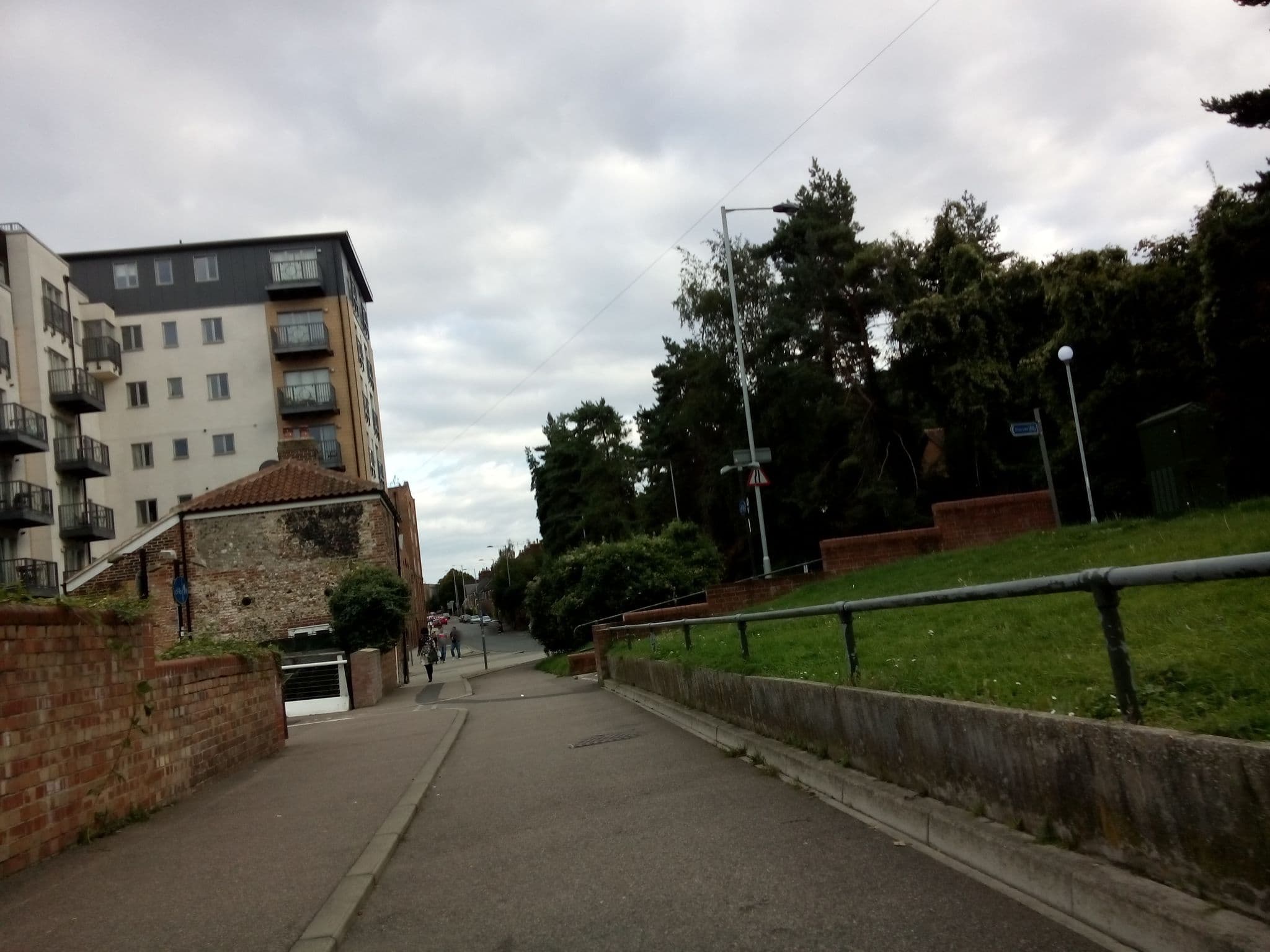 Street view near Norwich Backpackers, Norwich — © smsm1 (CC BY-SA · Mapillary)